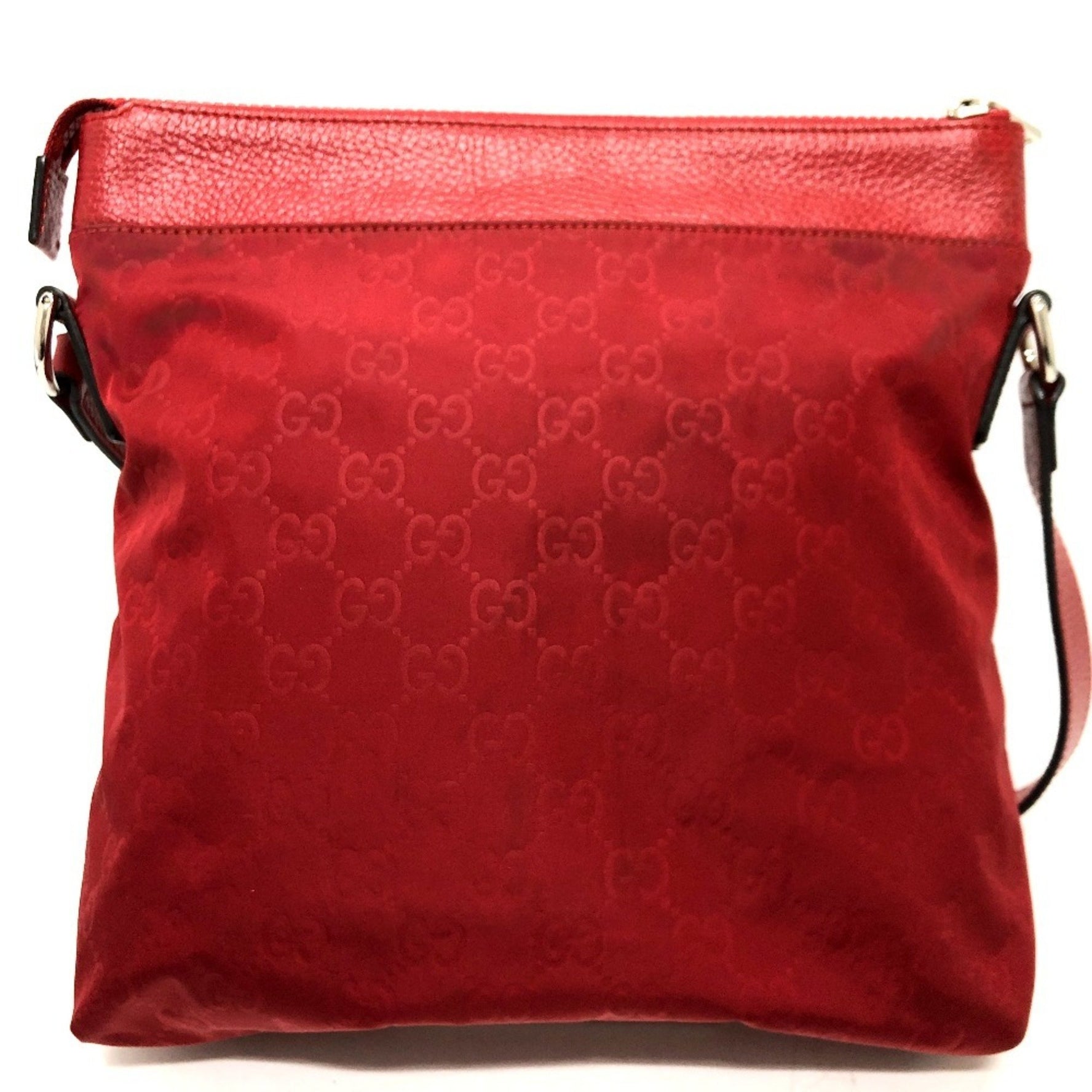 GUCCI GG Shoulder Bag in Nylon/Leather, Red