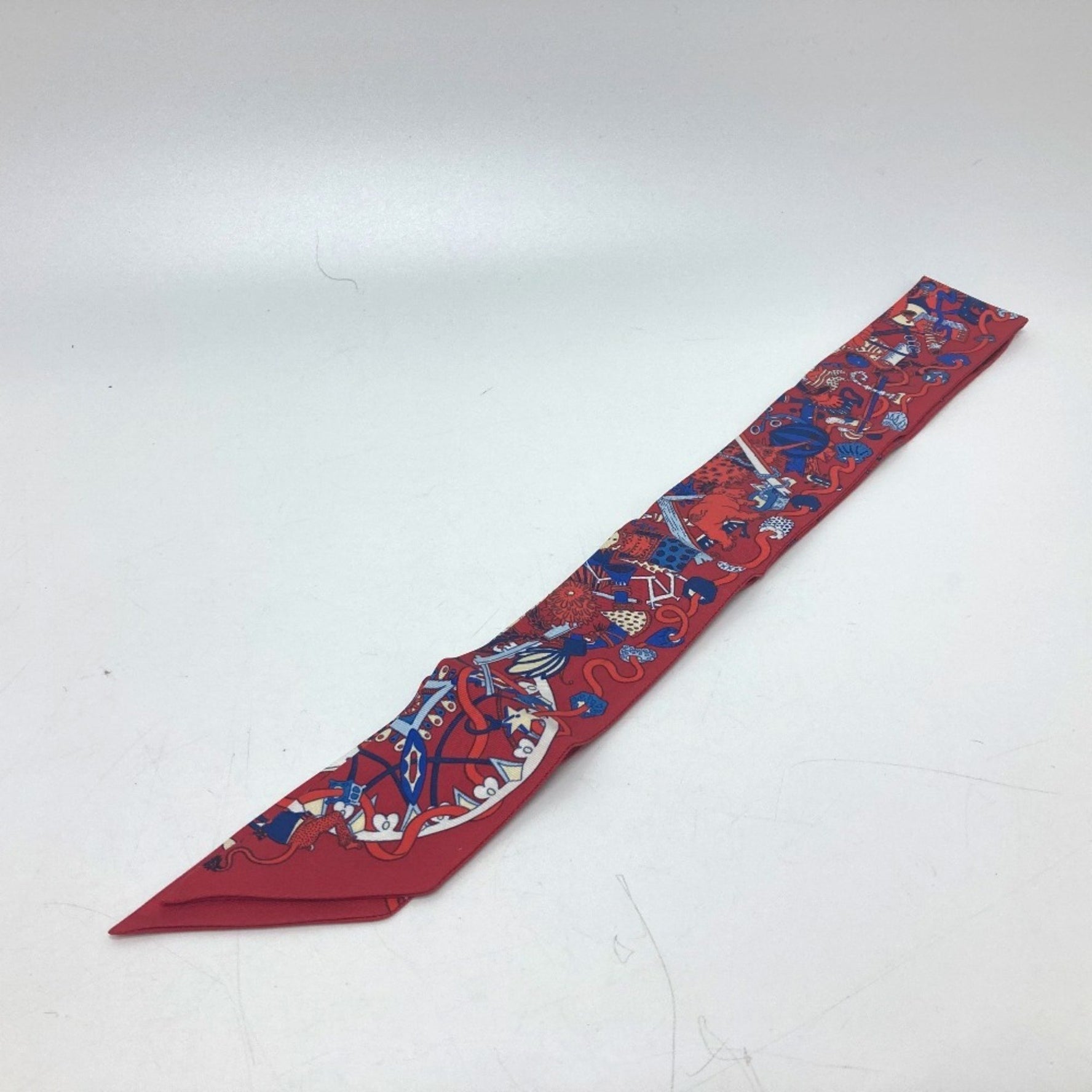 HERMES Animal Twilly Scarf, Silk, Red