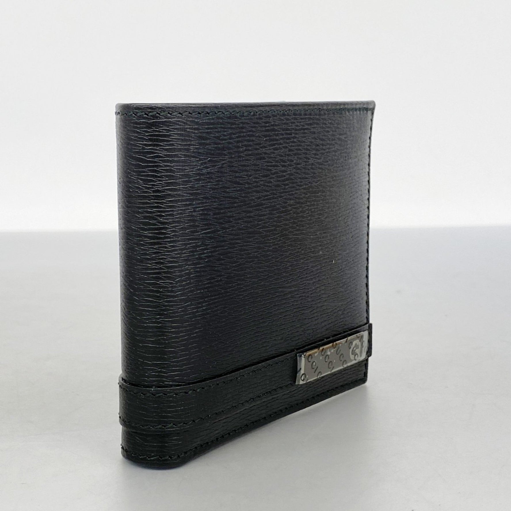 Gucci wallet leather