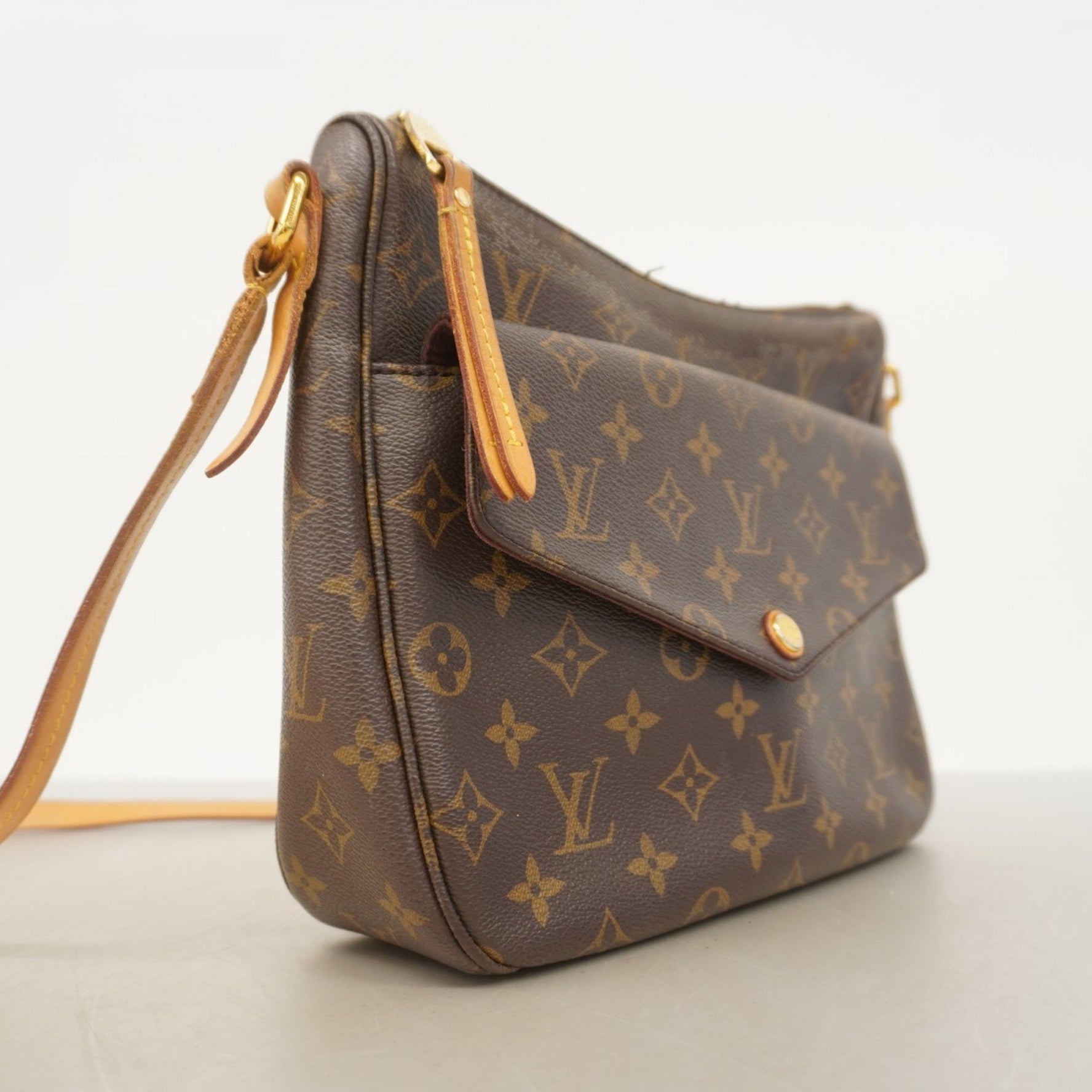 Louis Vuitton Monogram Mabillon Shoulder Bag M41679 Brown Women's P1150369