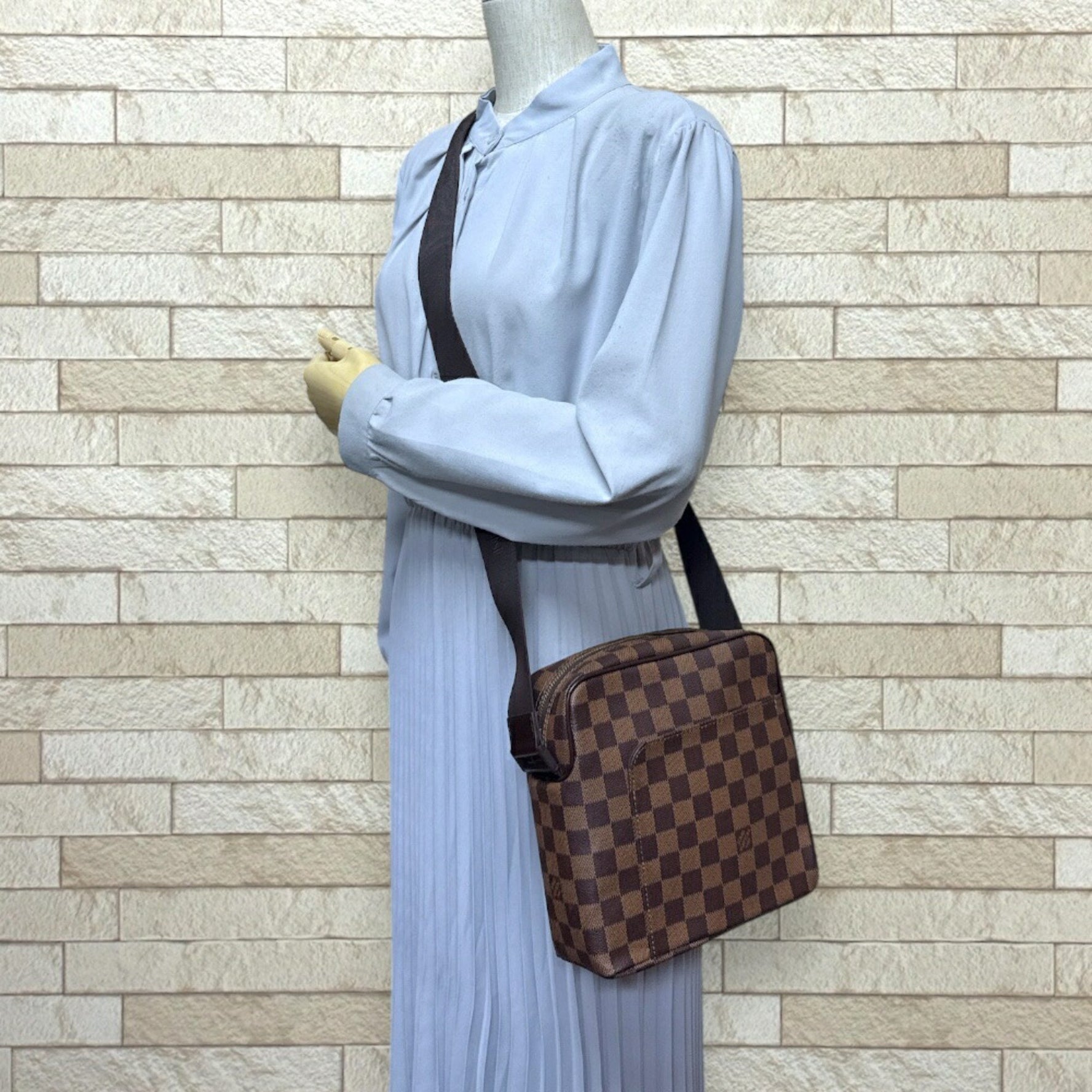 Louis Vuitton Olaf PM Damier Shoulder Bag, Unisex