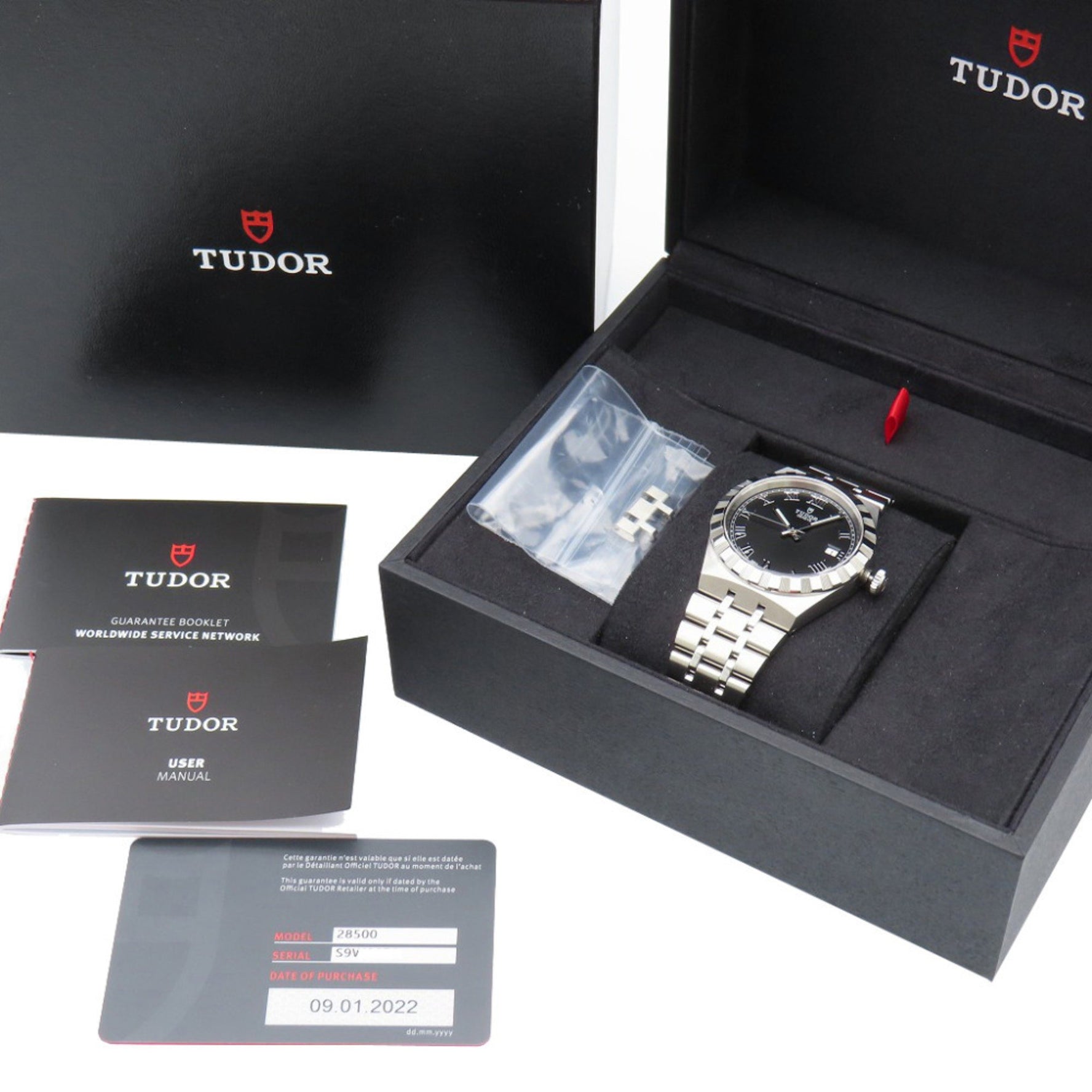 Like new Tudor Royal automatic watch in stainless steel with a black dial (0236)