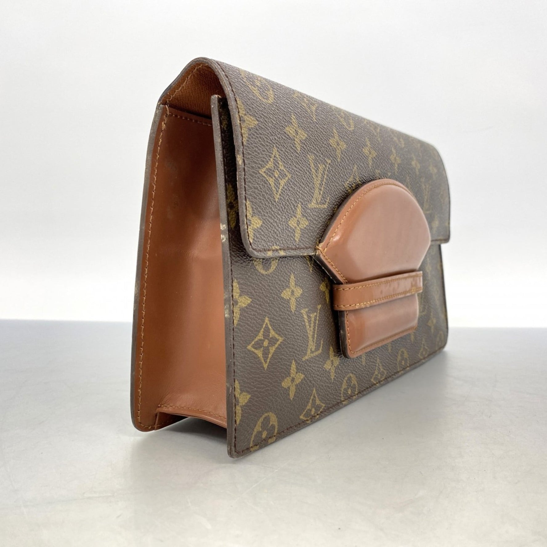 Louis Vuitton Monogram Chaillot Clutch Bag