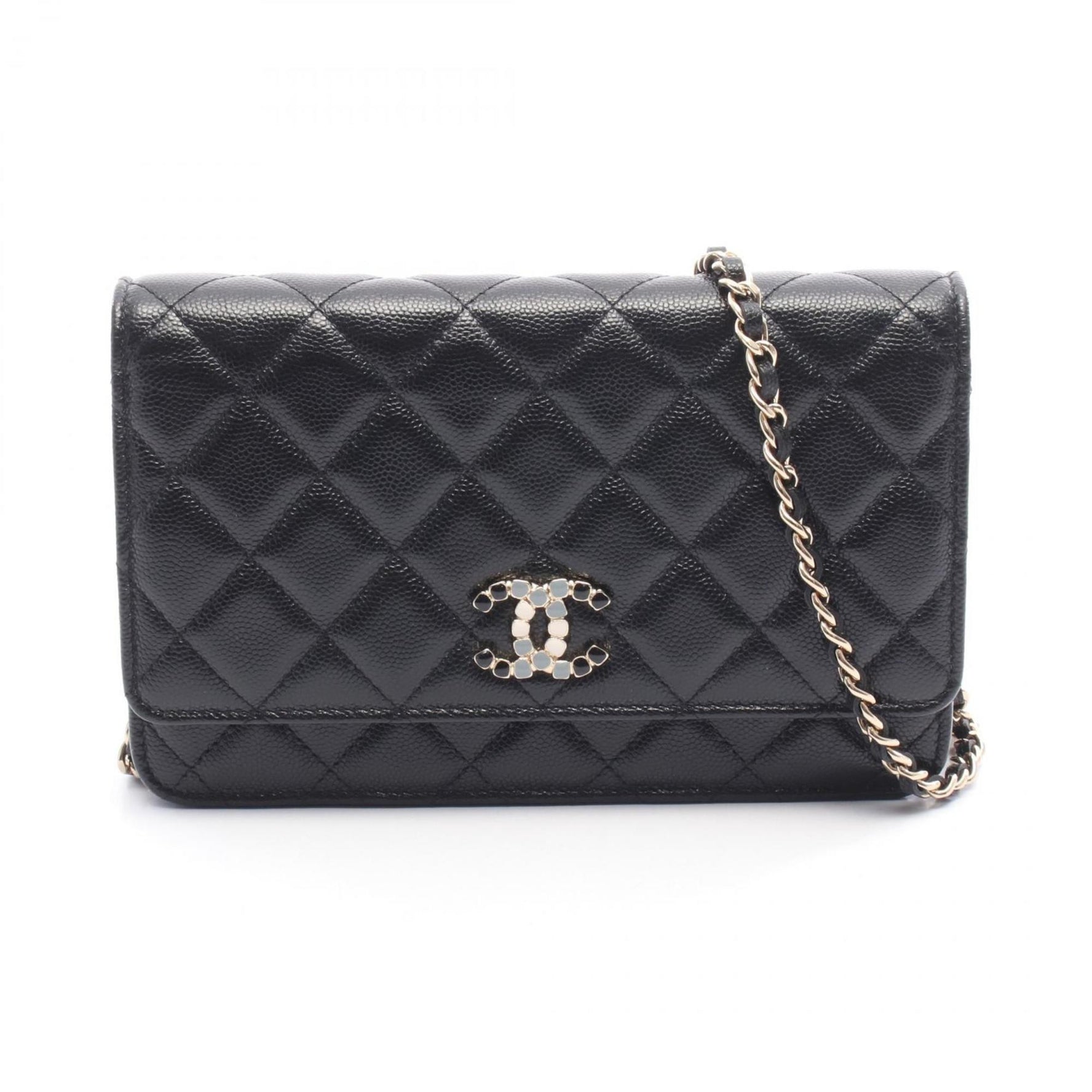 CHANEL Matelasse Shoulder Bag in Grained Calfskin Leather