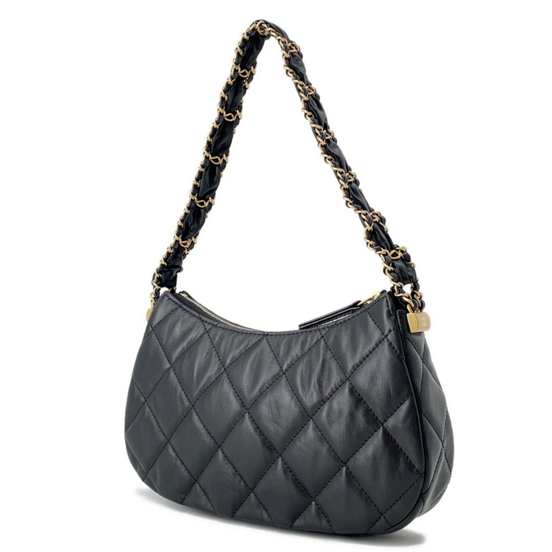 Chanel Handbag 19 Matelasse Coco Mark Lambskin AP3647 CHANEL Black