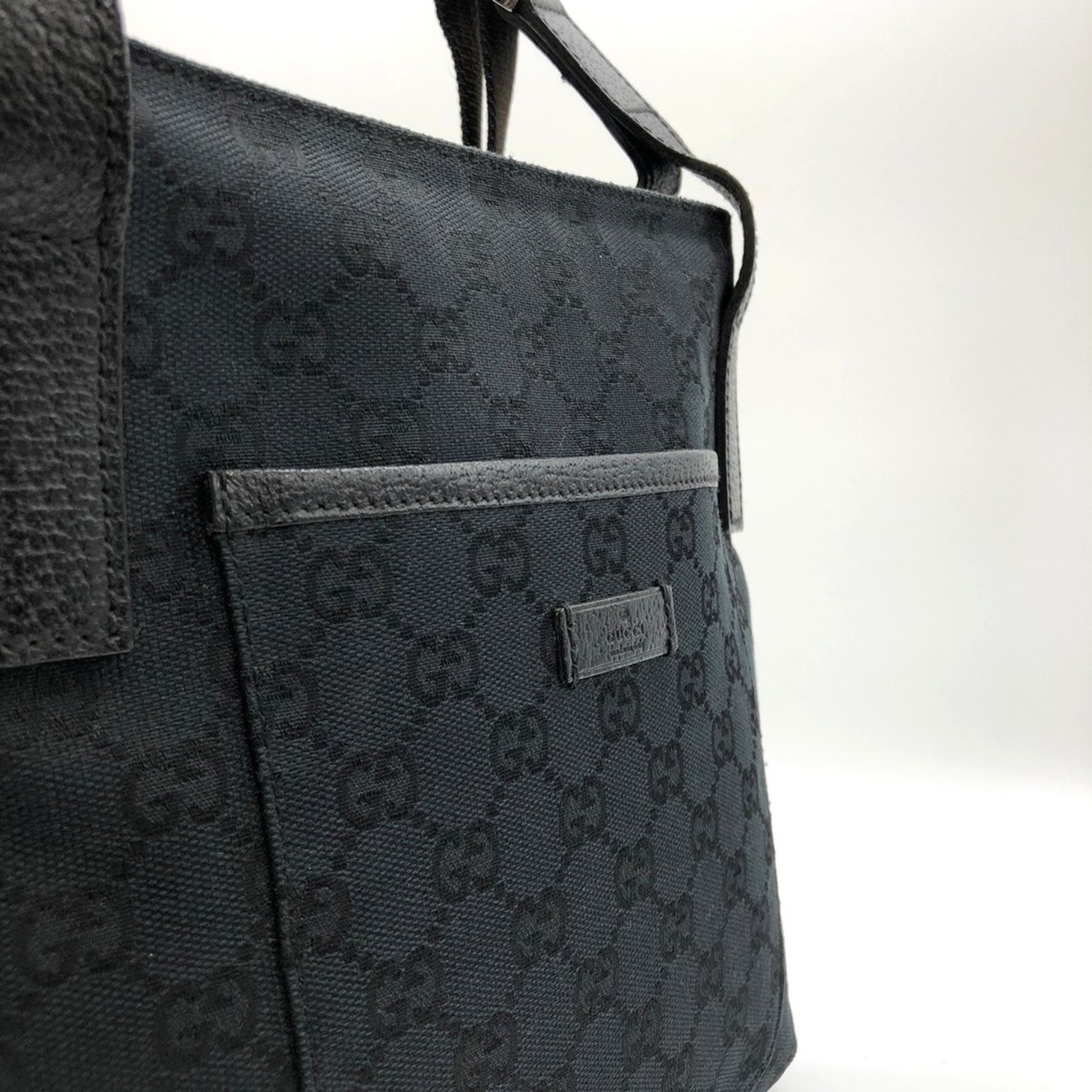 GUCCI Shoulder Bag GG Canvas and Men