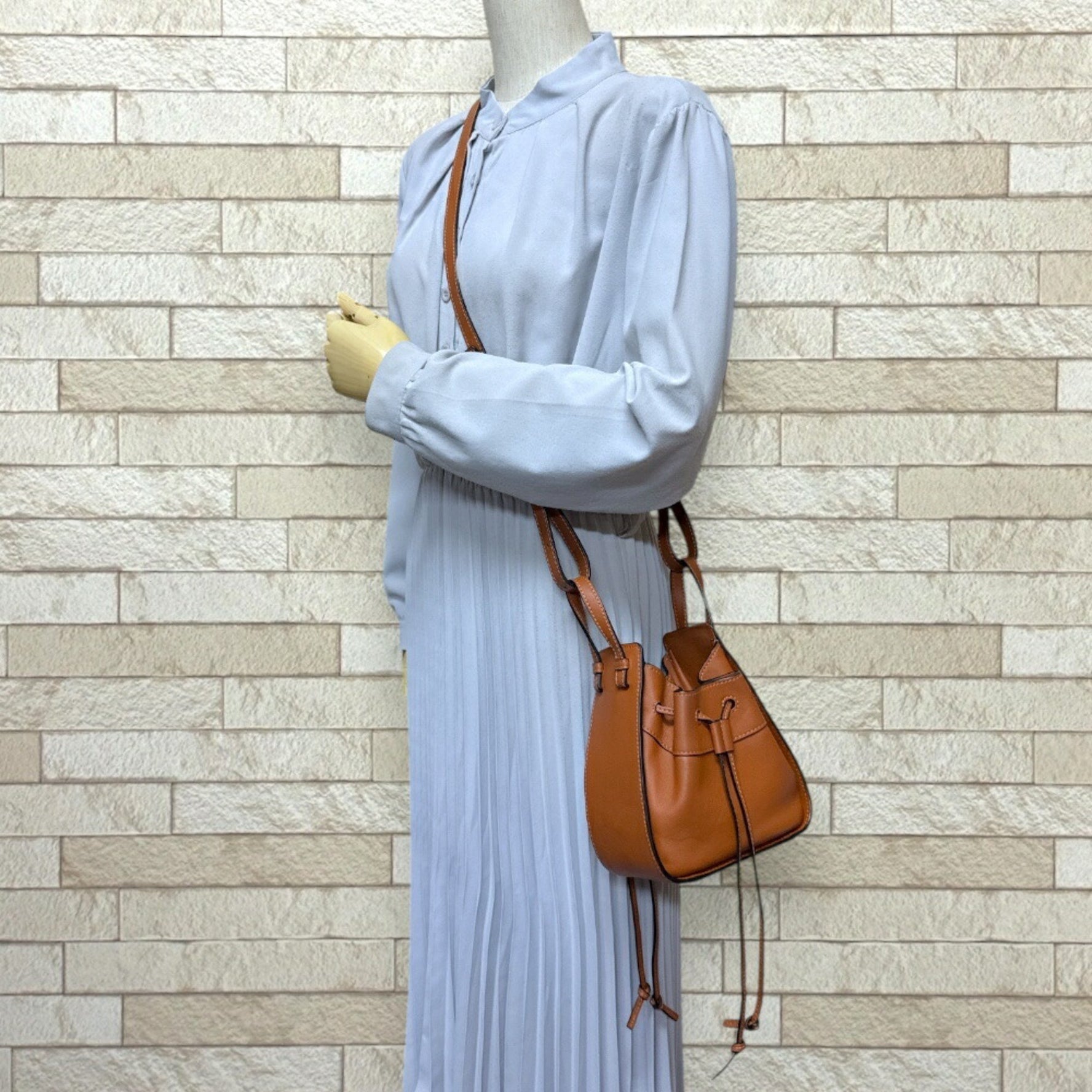 LOEWE Drawstring Hammock Mini Shoulder Bag Leather