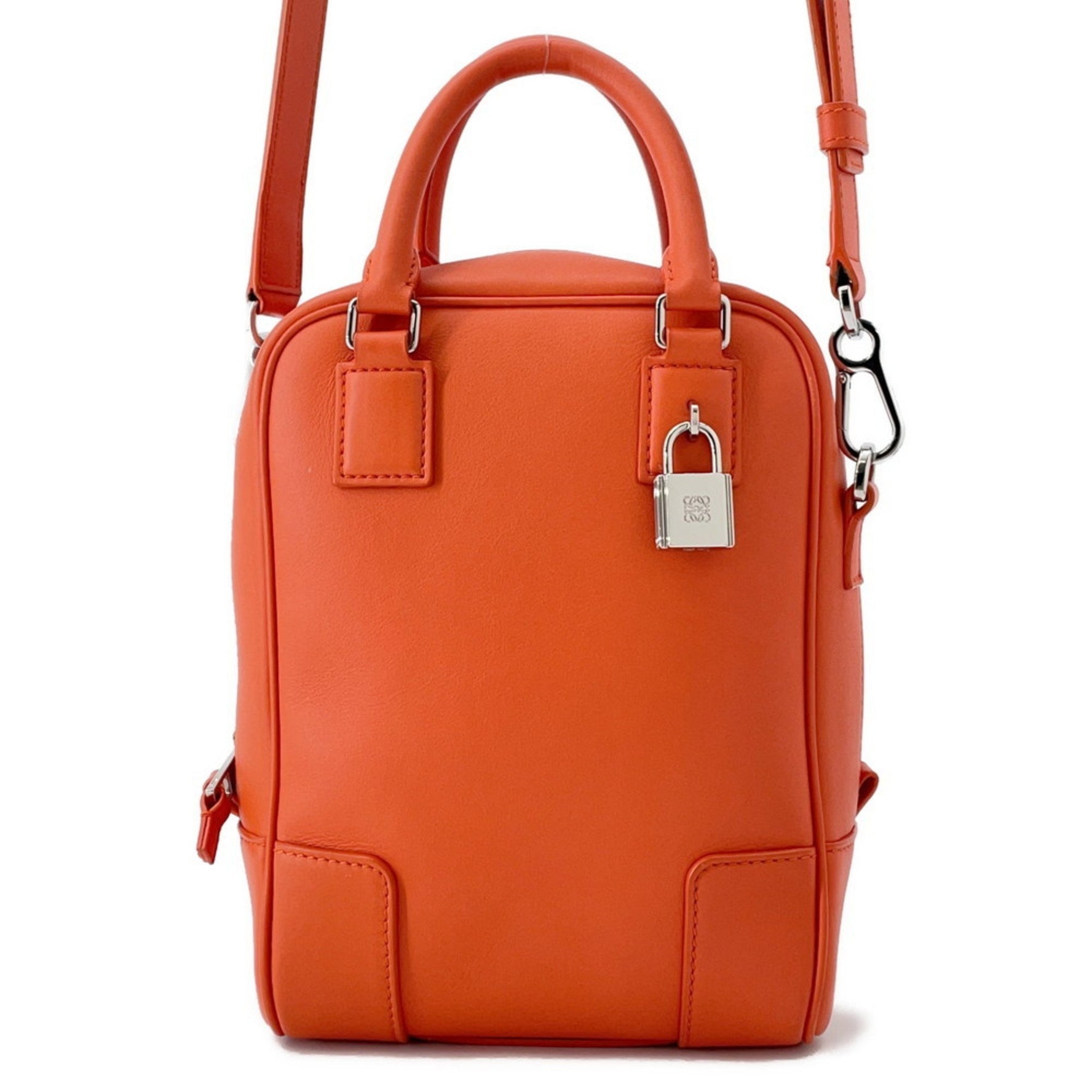 Loewe Amazona 15 Leather Handbag