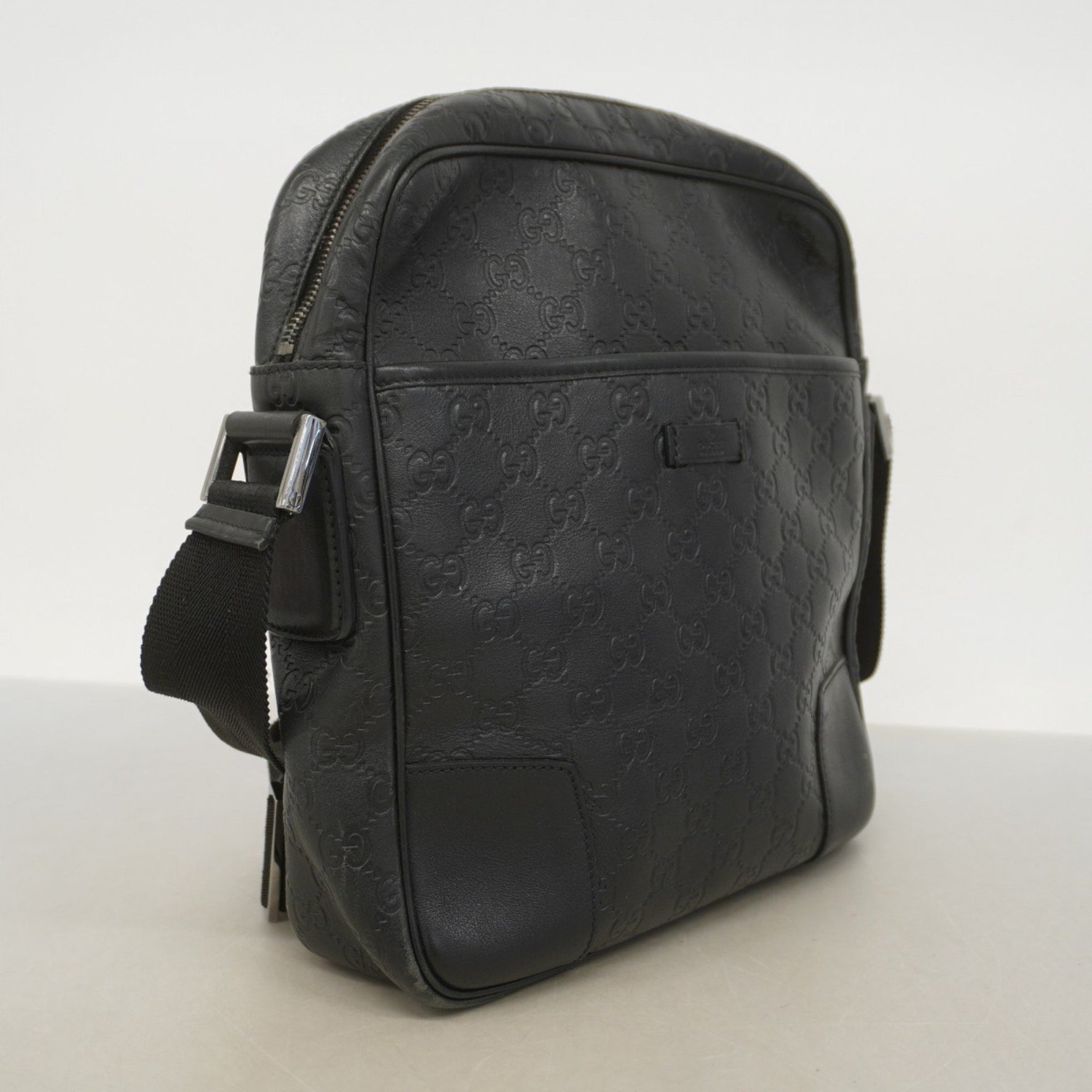 Gucci Shoulder Bag Guccissima Leather