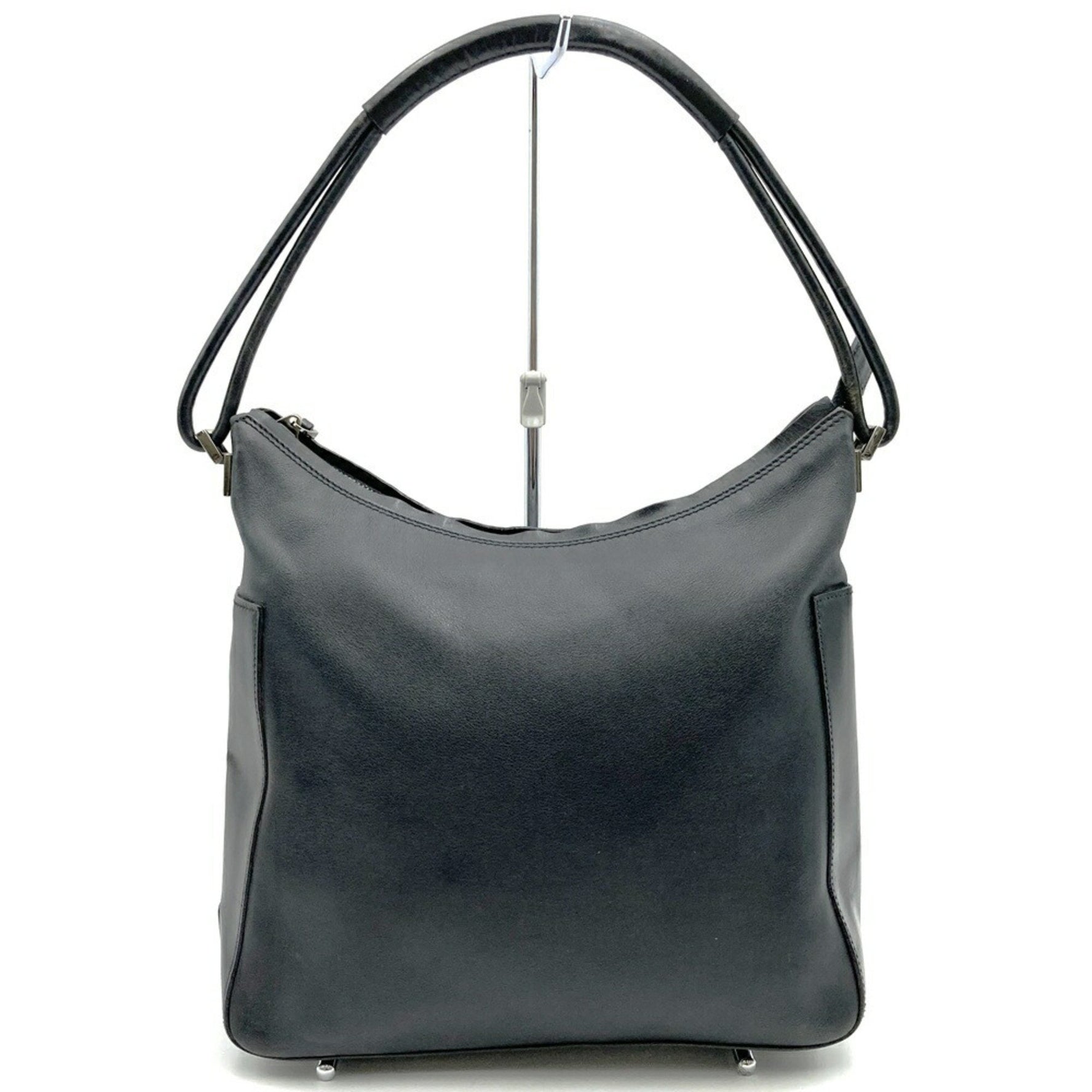 GUCCI 001 8766 Shoulder Bag/Handbag in Leather