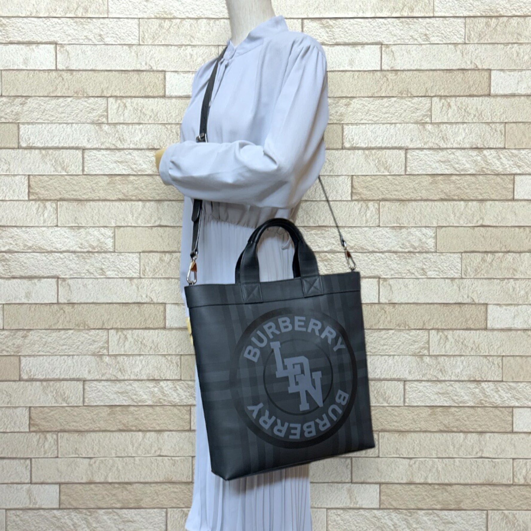 Burberry London Tech LDN Shoulder Bag PVC Grey
