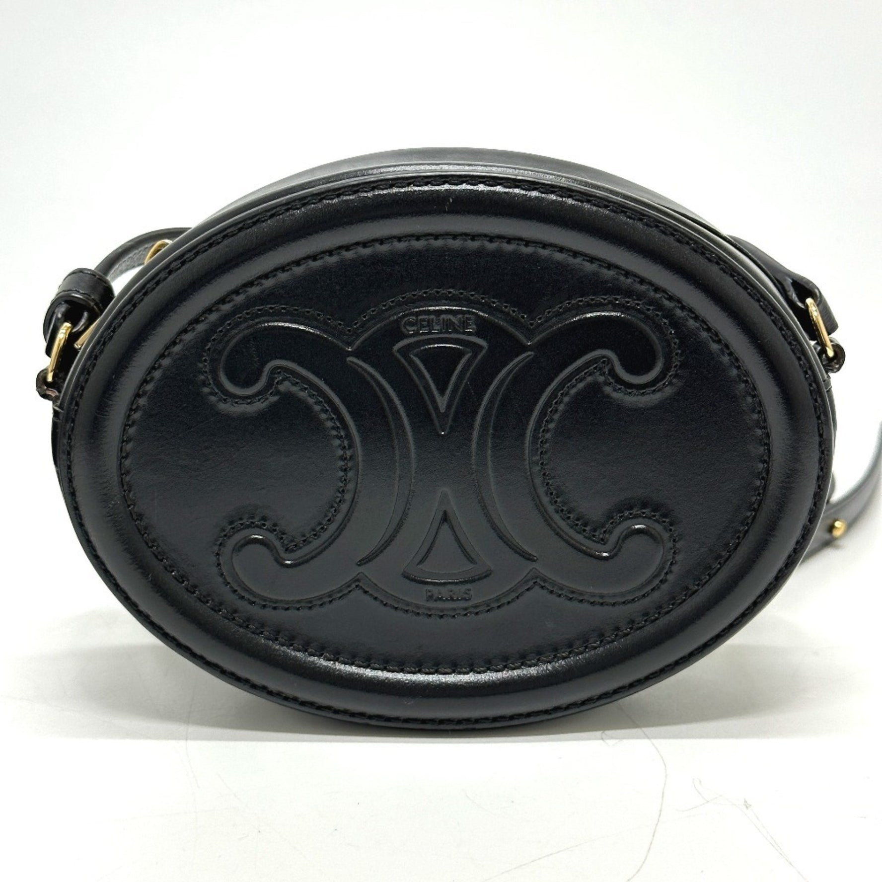CELINE Triomphe Oval Purse Cuir Crossbody Shoulder Bag in Leather