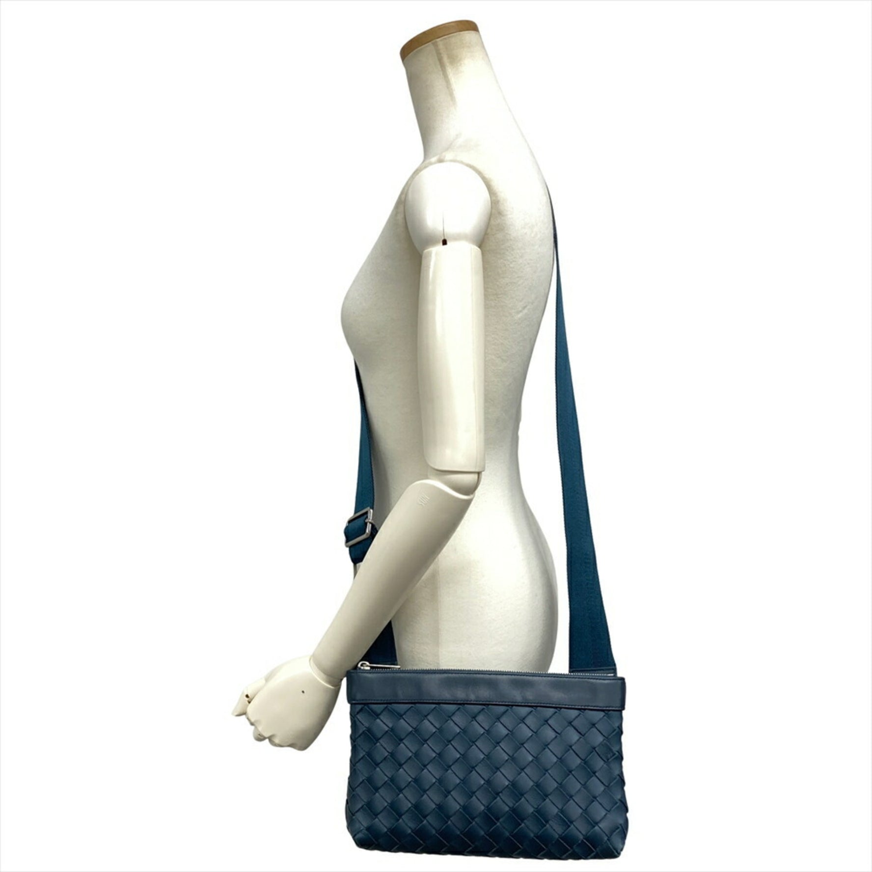 BOTTEGA VENETA Intrecciato Duo Shoulder Bag Calfskin Unisex