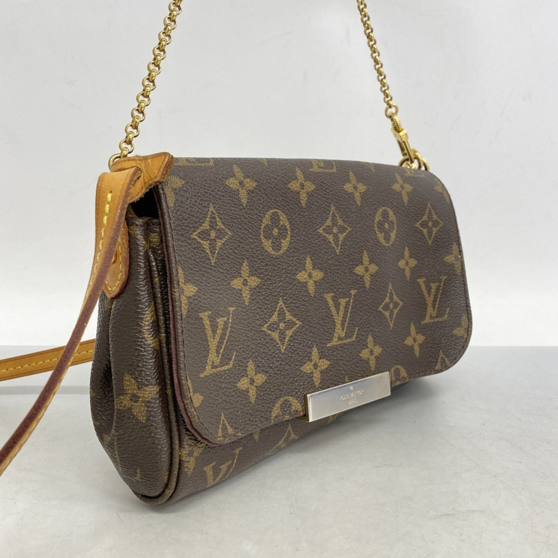 Louis Vuitton Monogram Favorite PM Handbag Bag