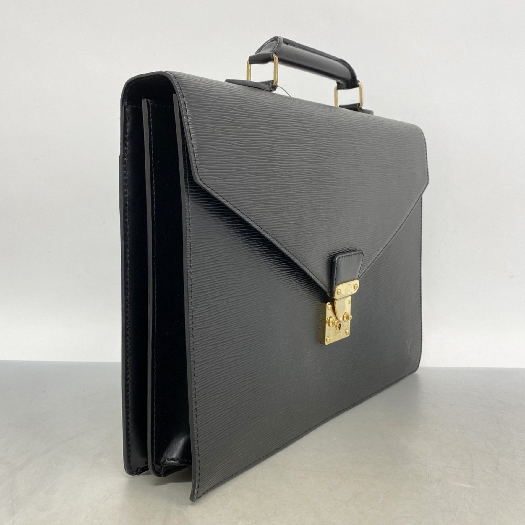 Louis Vuitton Epi Leather Servier Bag