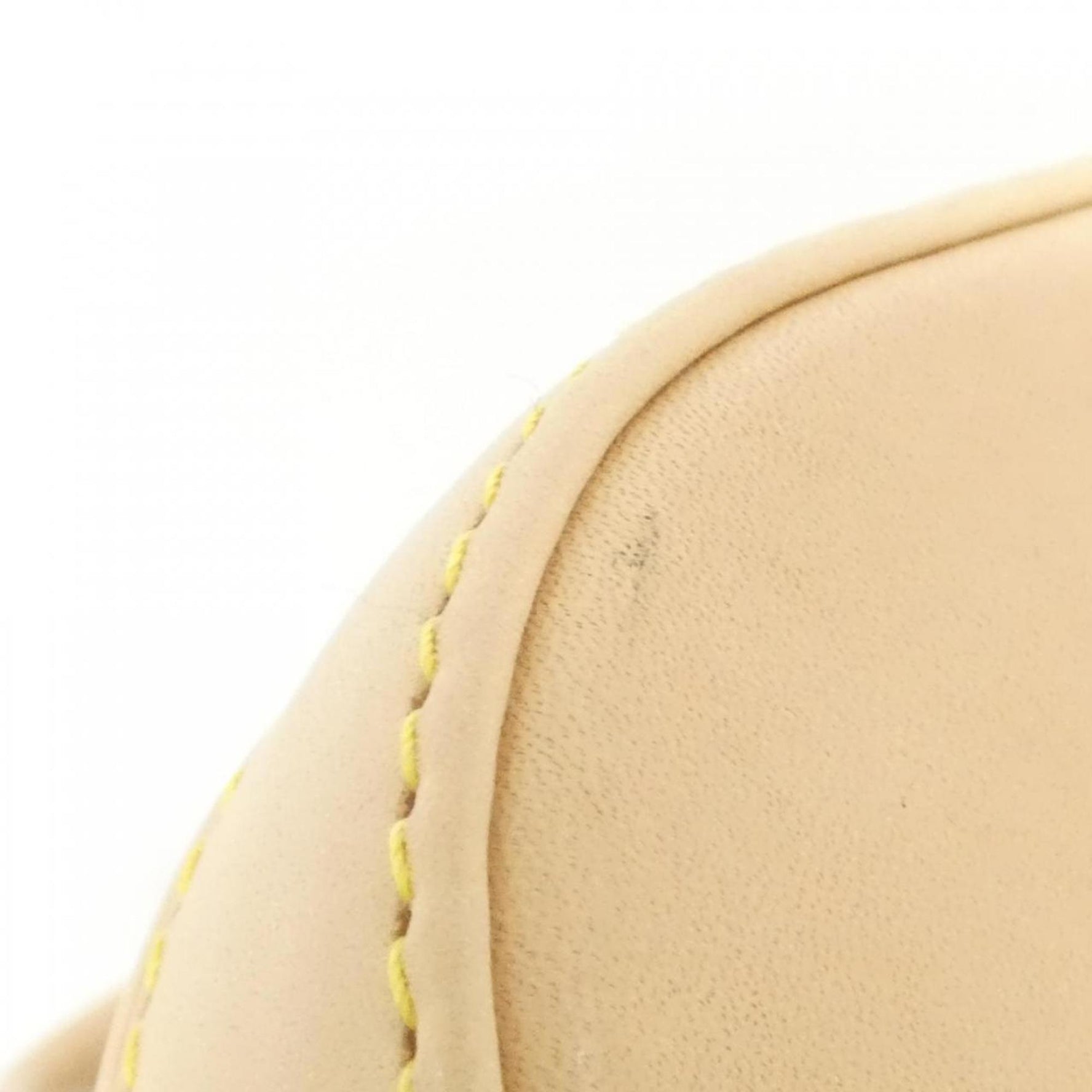 Louis Vuitton Monogram Alma PM Handbag