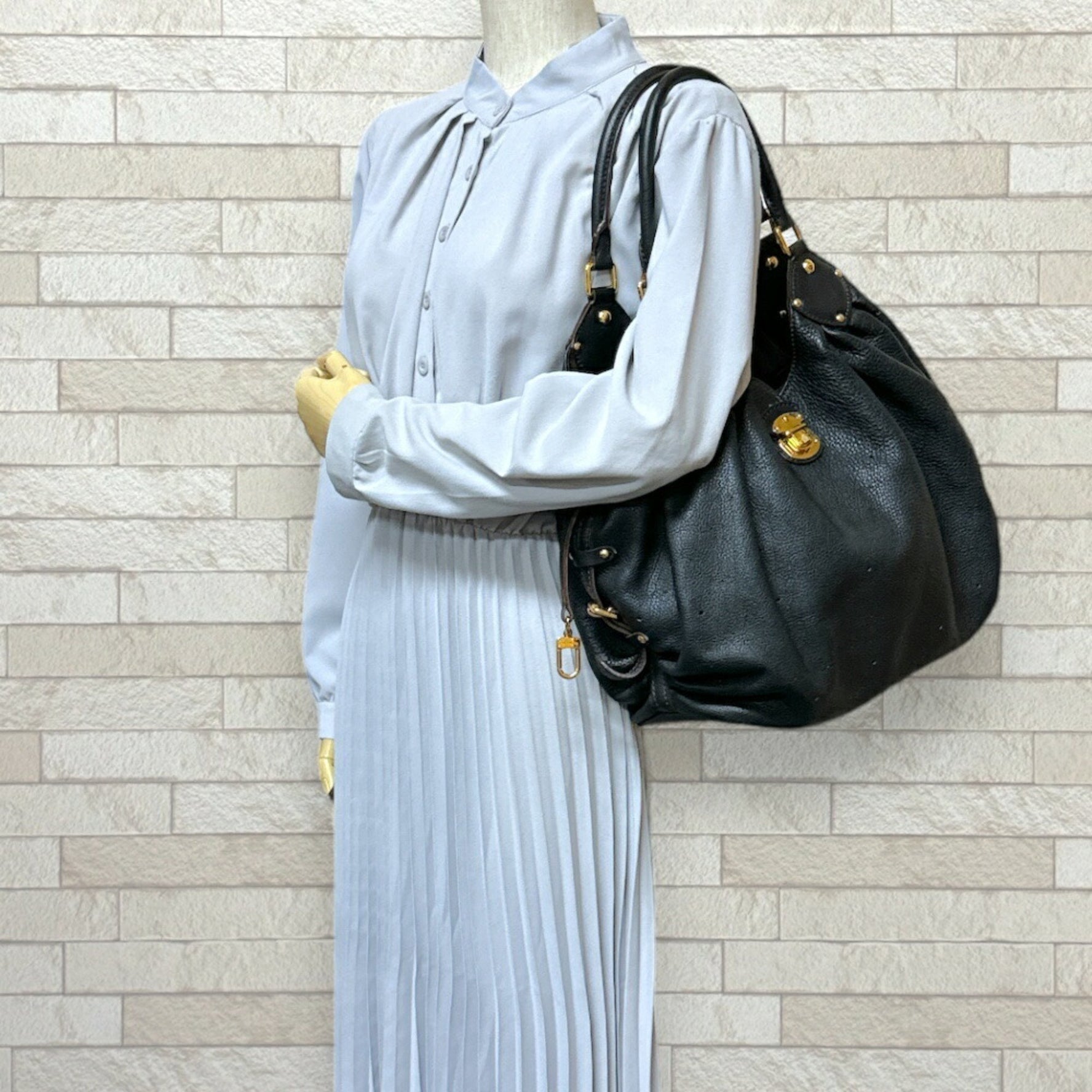 Louis Vuitton L Monogram Mahina Handbag Black