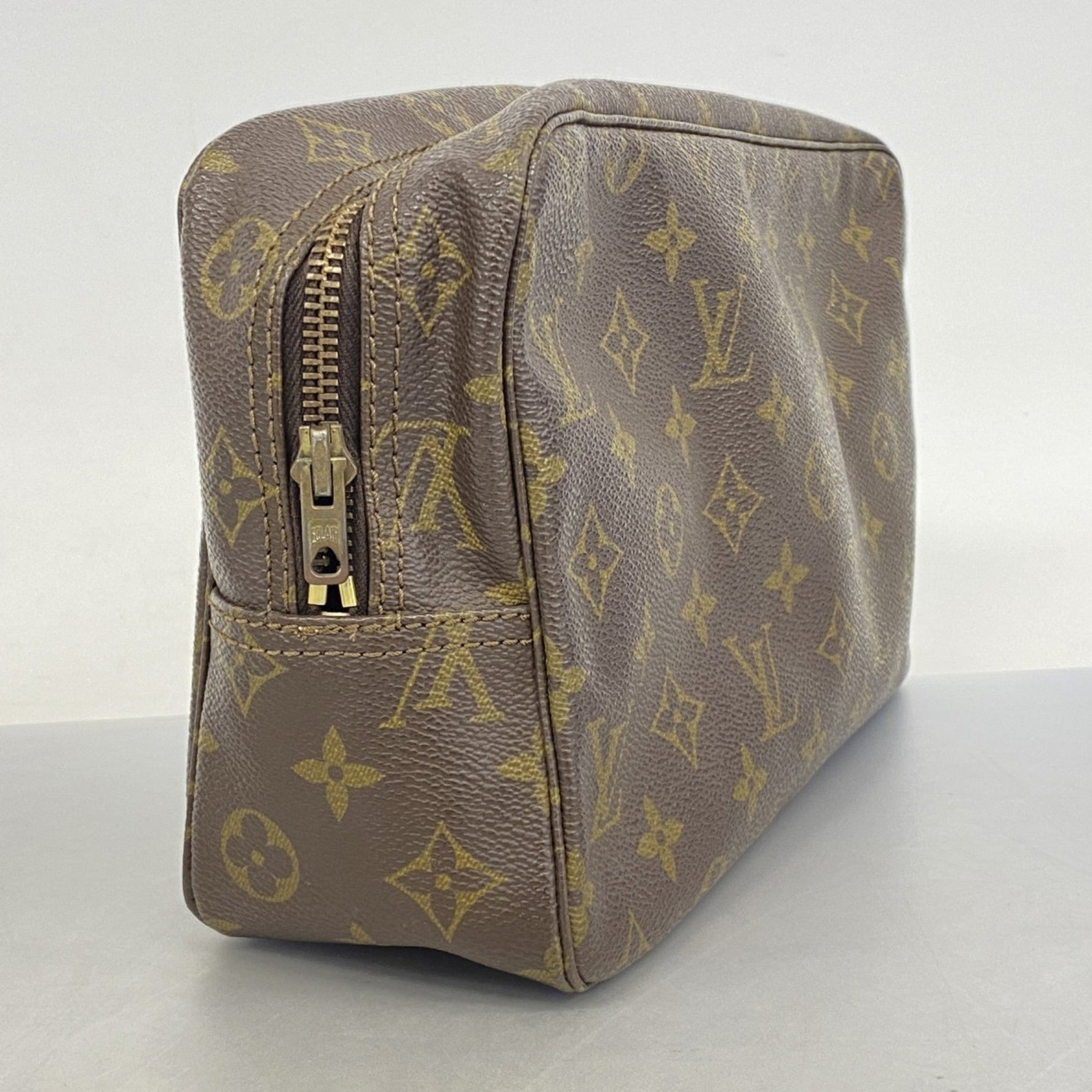 Louis Vuitton Monogram True Toilet Wallet 28 Pouch