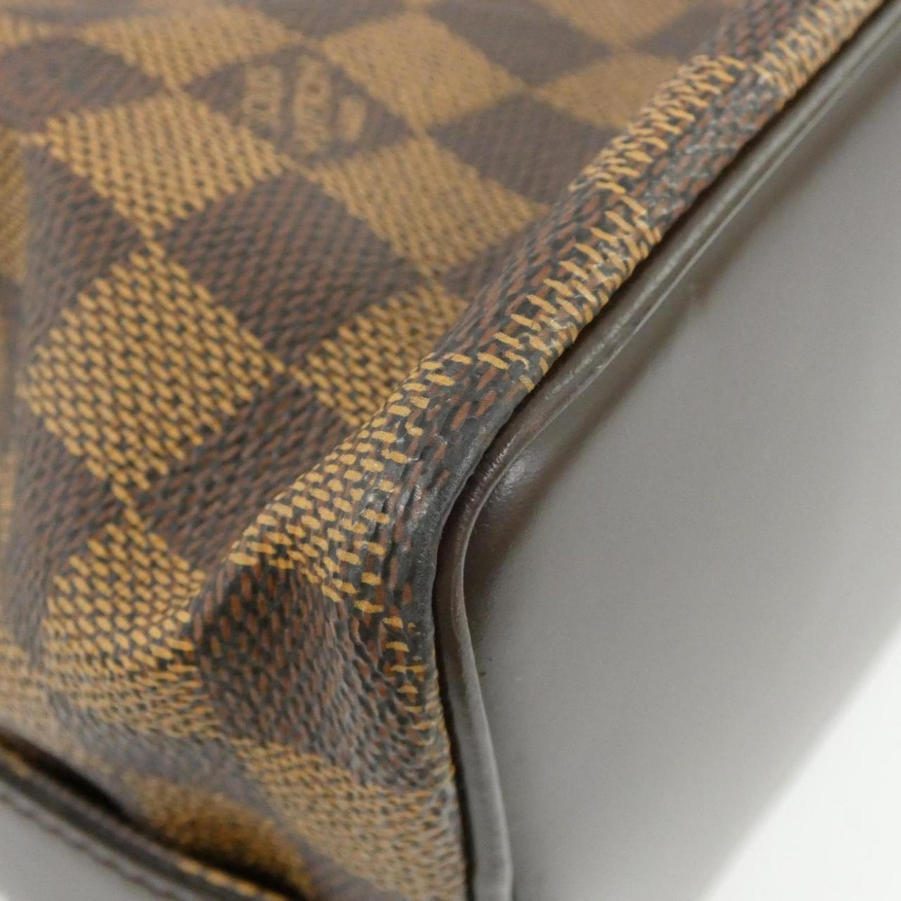 Louis Vuitton Damier Chelsea Shoulder Bag
