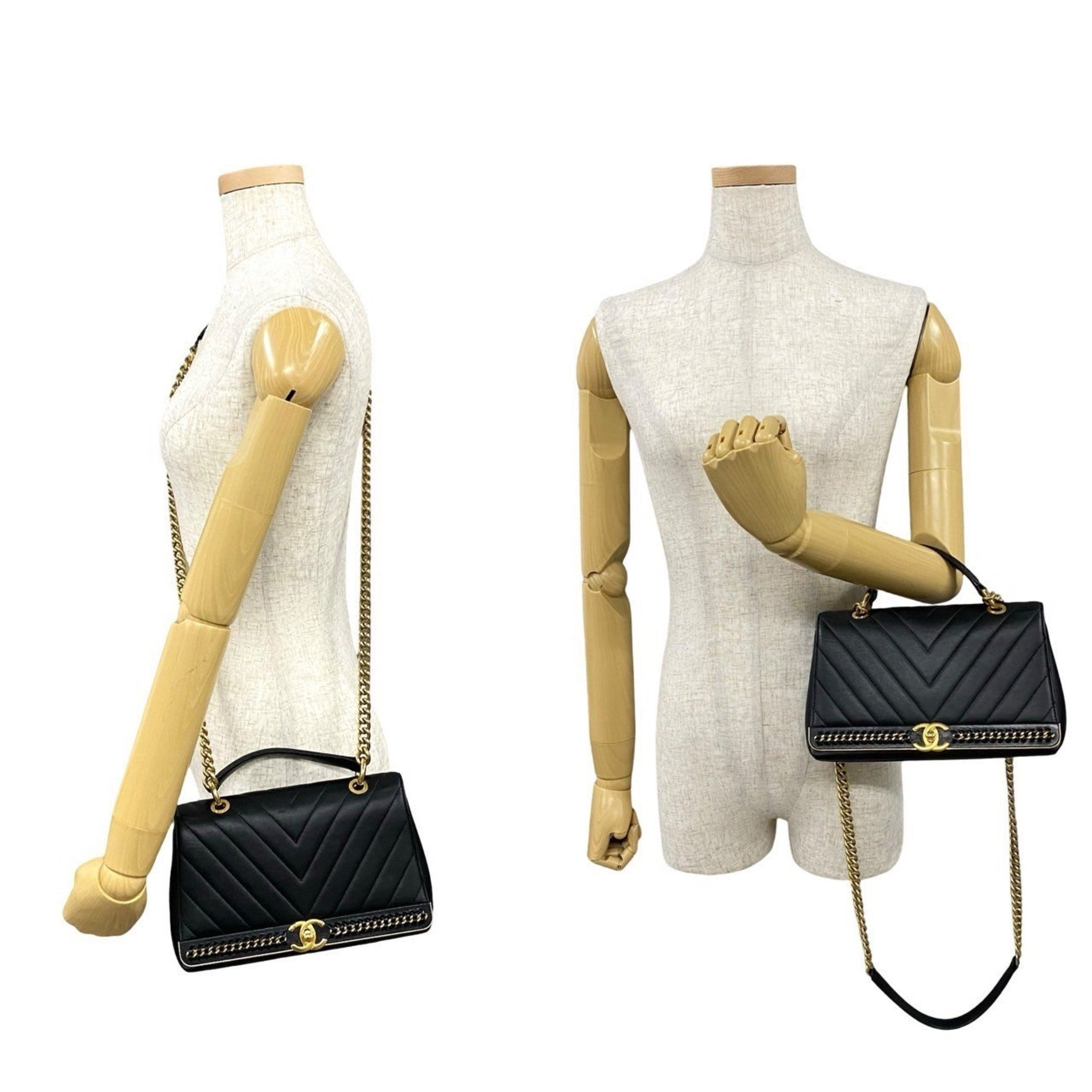 CHANEL V-Stitch Leather Genuine Handbag/Chain Shoulder Bag