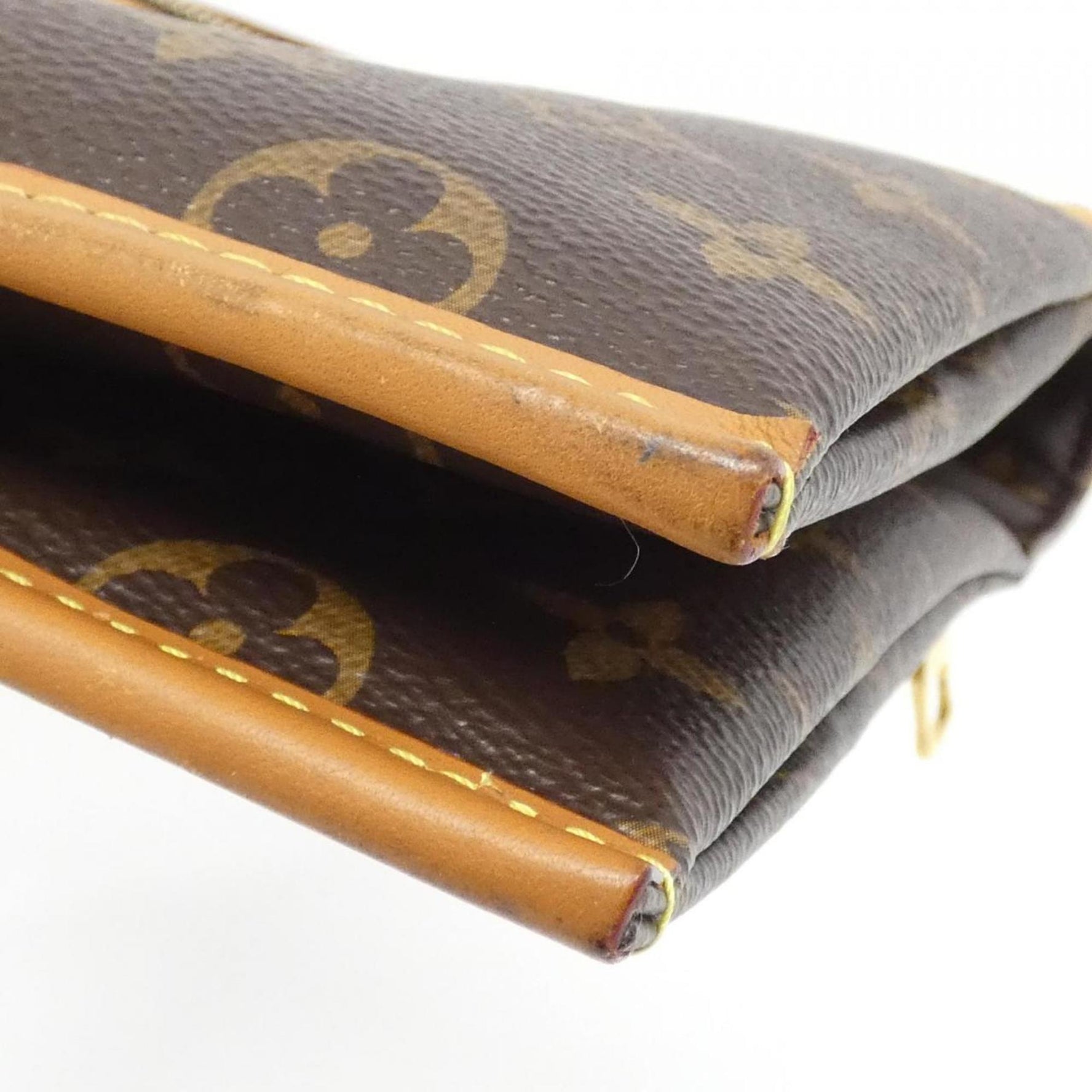 Louis Vuitton Monogram Saumur Messenger PM Shoulder Bag