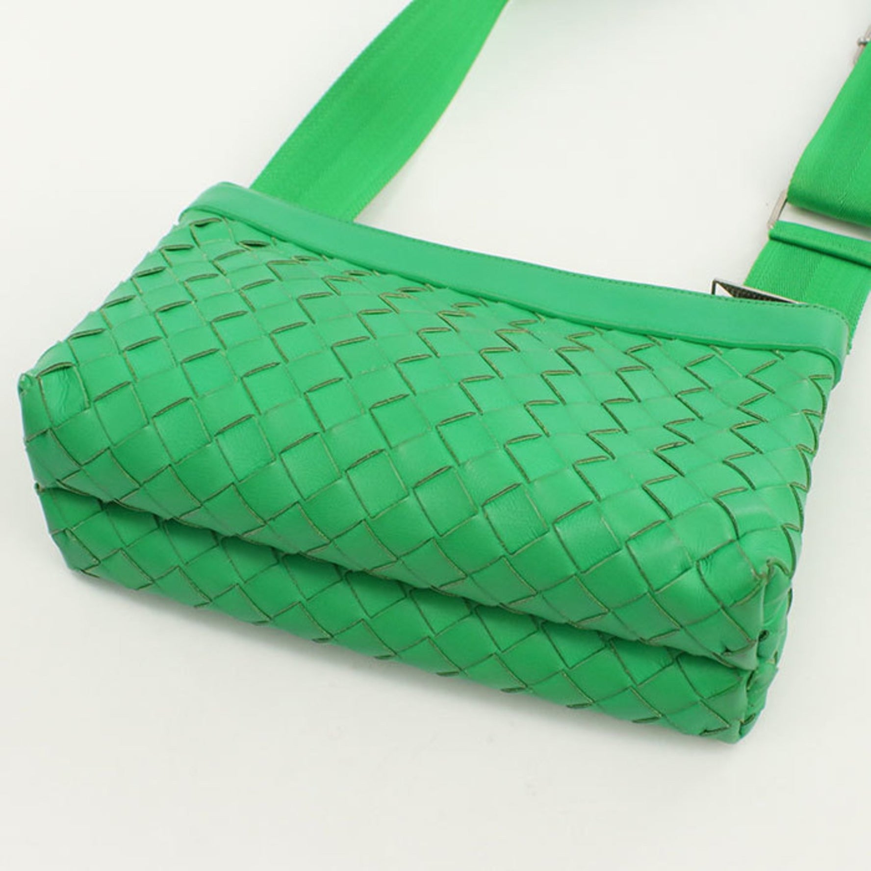 BOTTEGA VENETA Intrecciato Crossbody Shoulder Bag