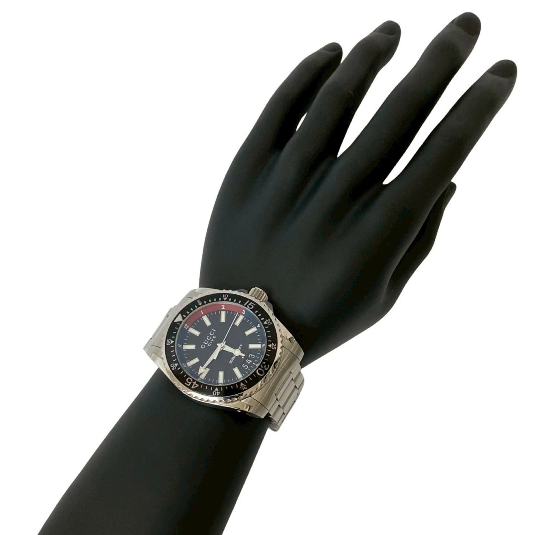 GUCCI Dive Stainless Steel Quartz Watch, Men's Accessory, Silver/Black,