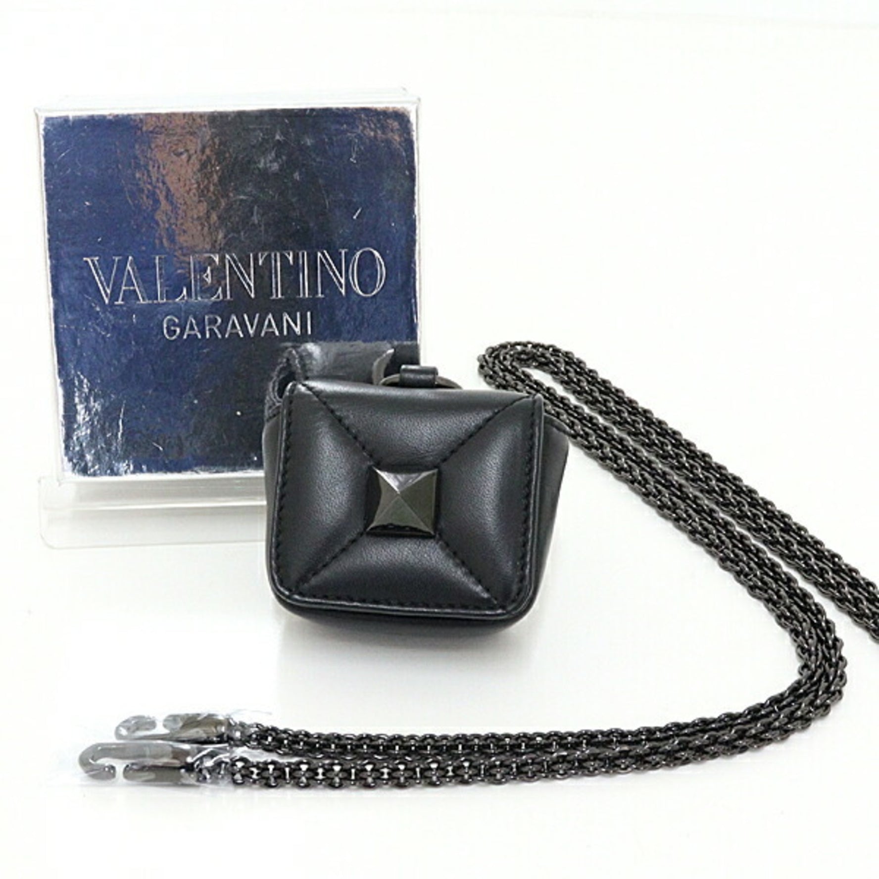Valentino Garavani Valentino VALENTINO Airpods case lambskin unused