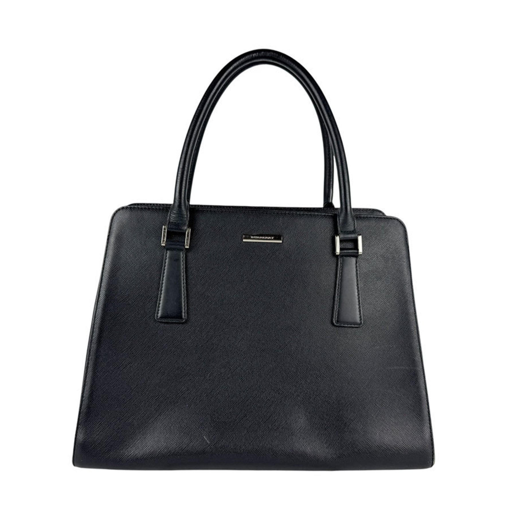 Burberry handbag in and silver leather