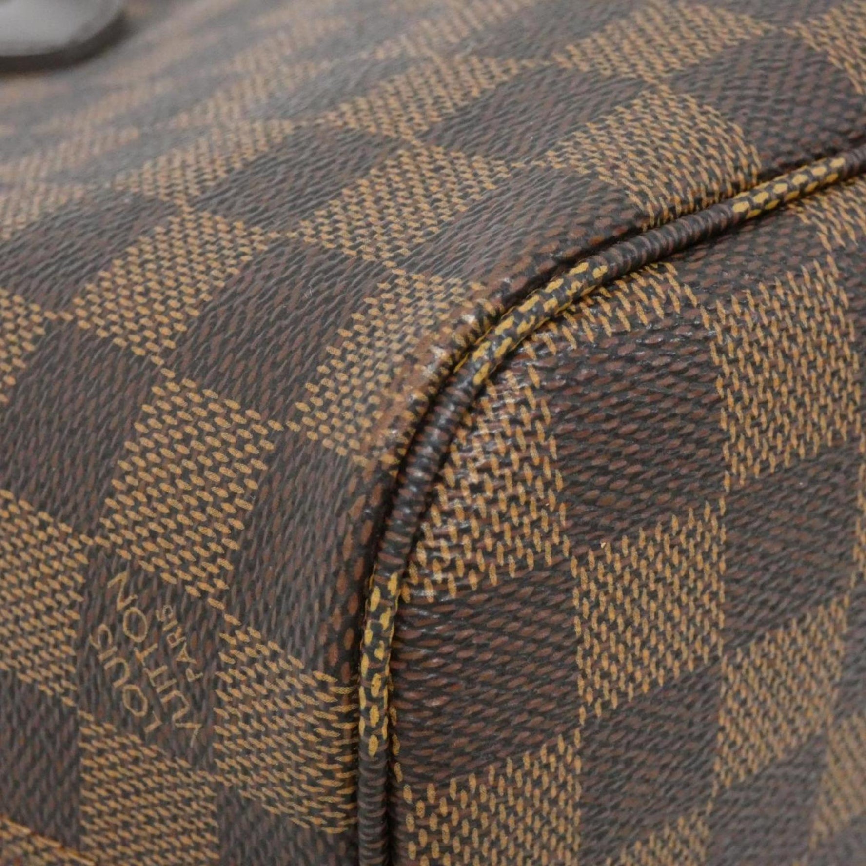 Louis Vuitton Damier Neverfull PM Handbag