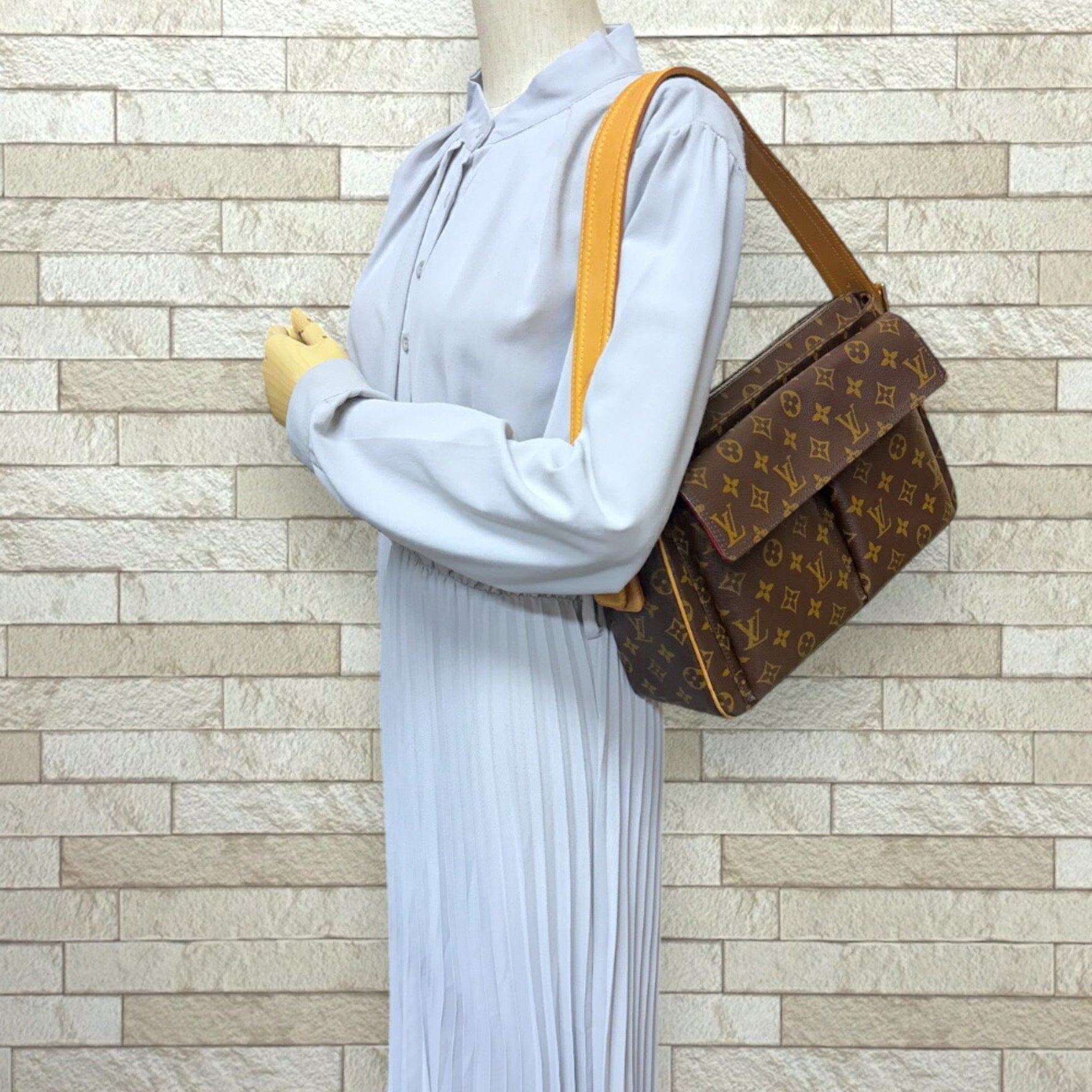 Louis Vuitton Vivacite GM Monogram Shoulder Bag Canvas M51163 Brown Women's LOUIS VUITTON