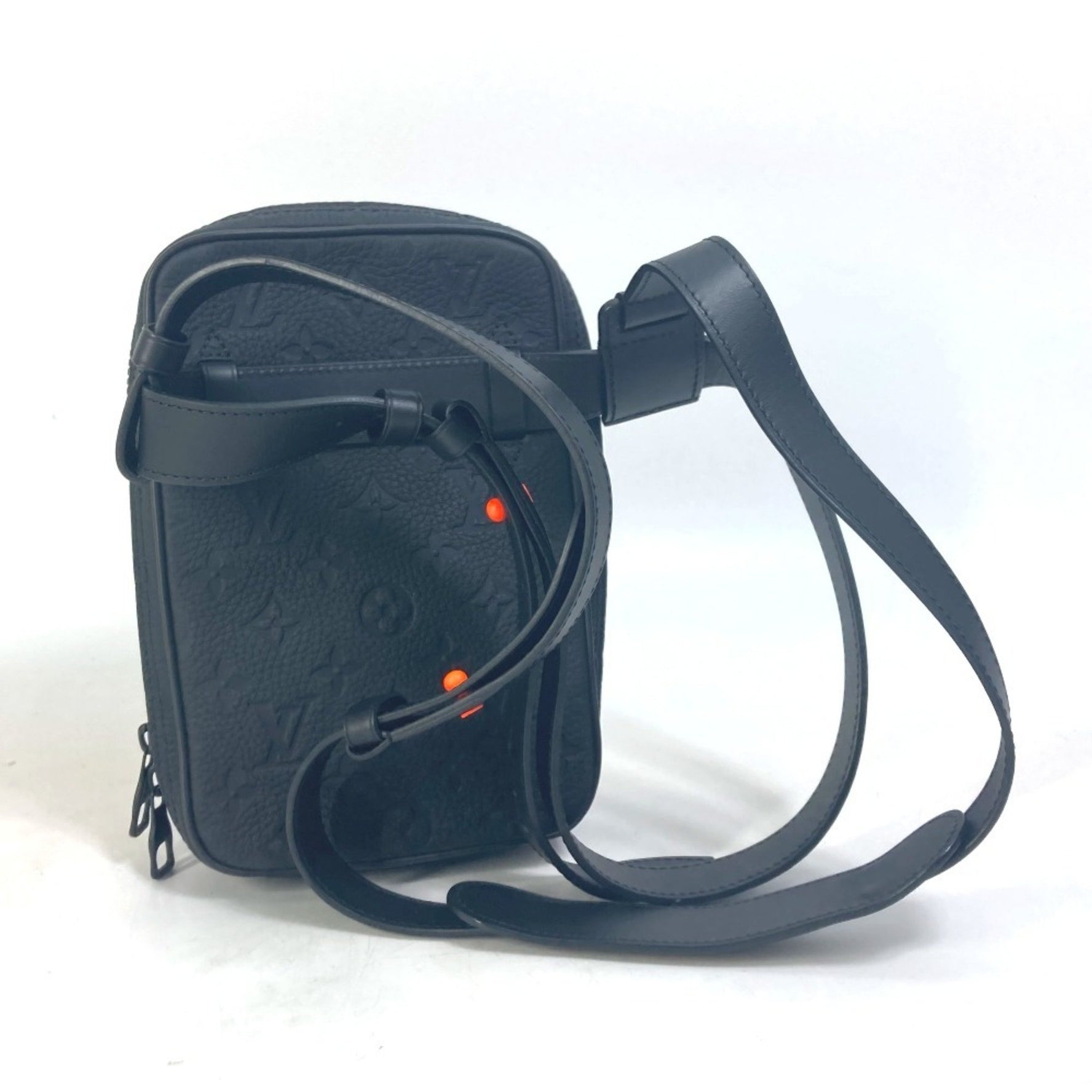 LOUIS VUITTON M53298 Monogram Utility Side Bag, Crossbody Shoulder Taurillon, Men's, Black