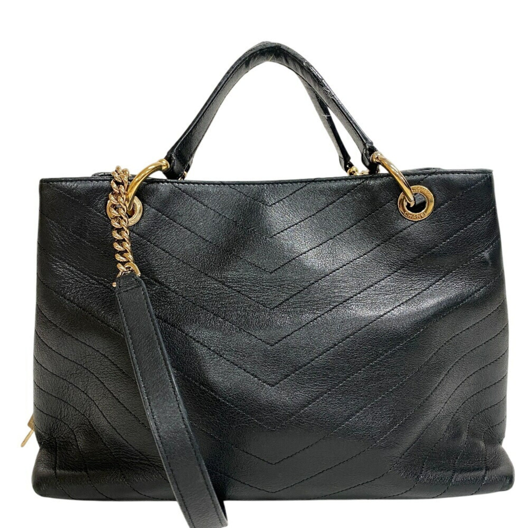 CHANEL Chevron V-Stitch Chain Hand Shoulder Bag