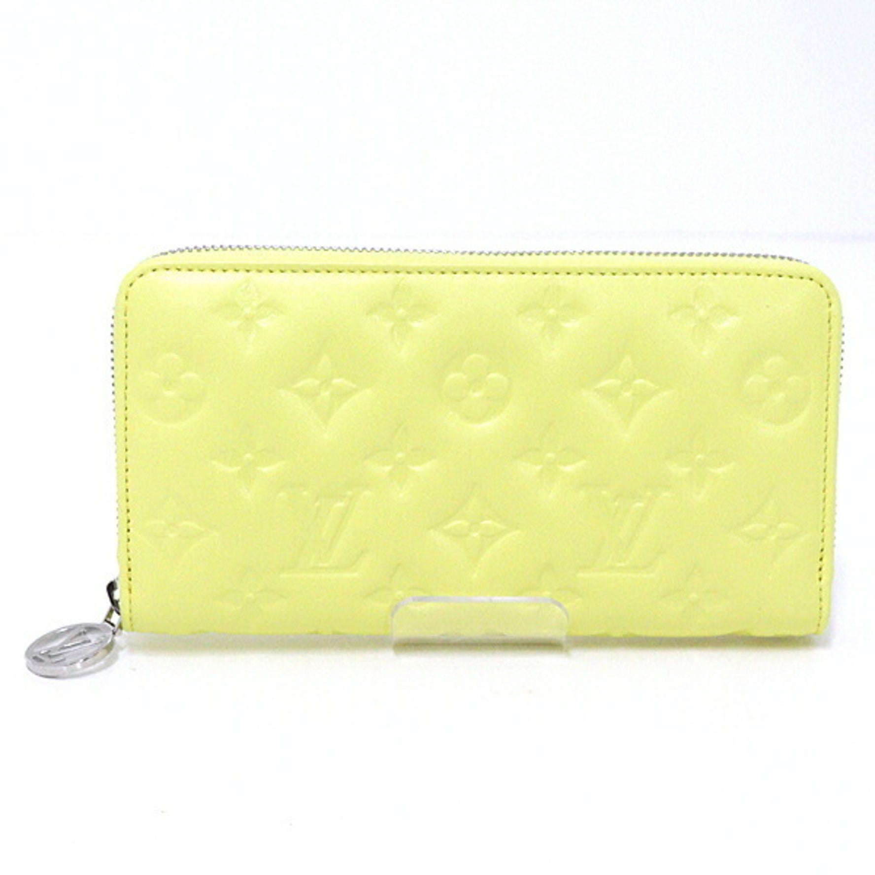 Louis Vuitton Zippy Wallet Lamb Leather Embossed Long LV Circle