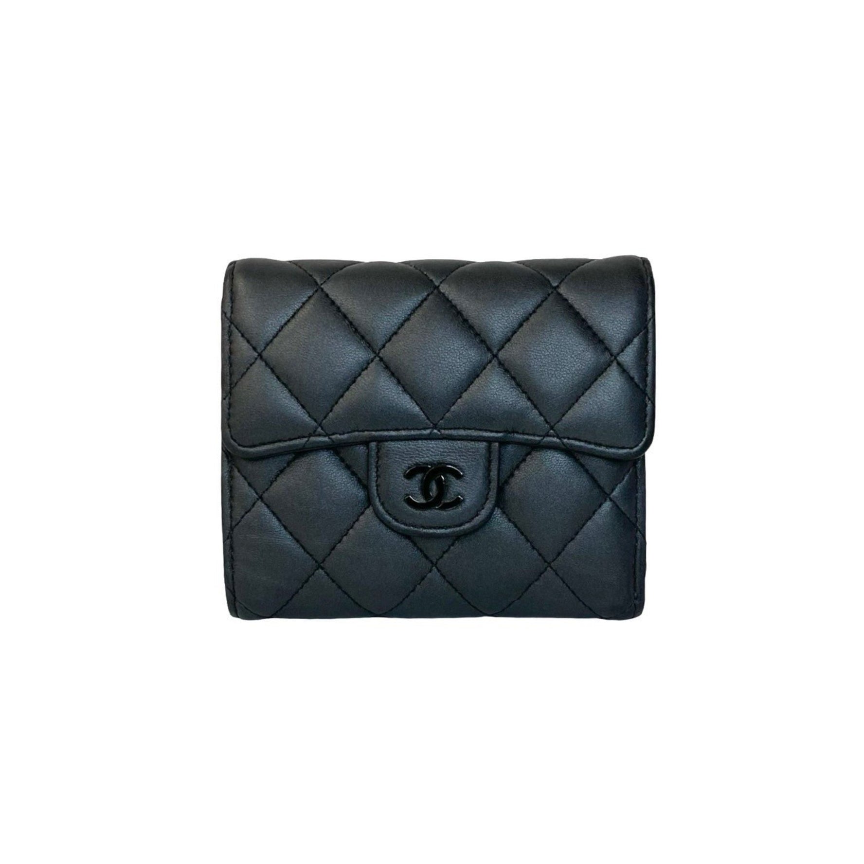 CHANEL Matelasse Coco Mark Lambskin Leather Tri-fold Wallet in Metallic
