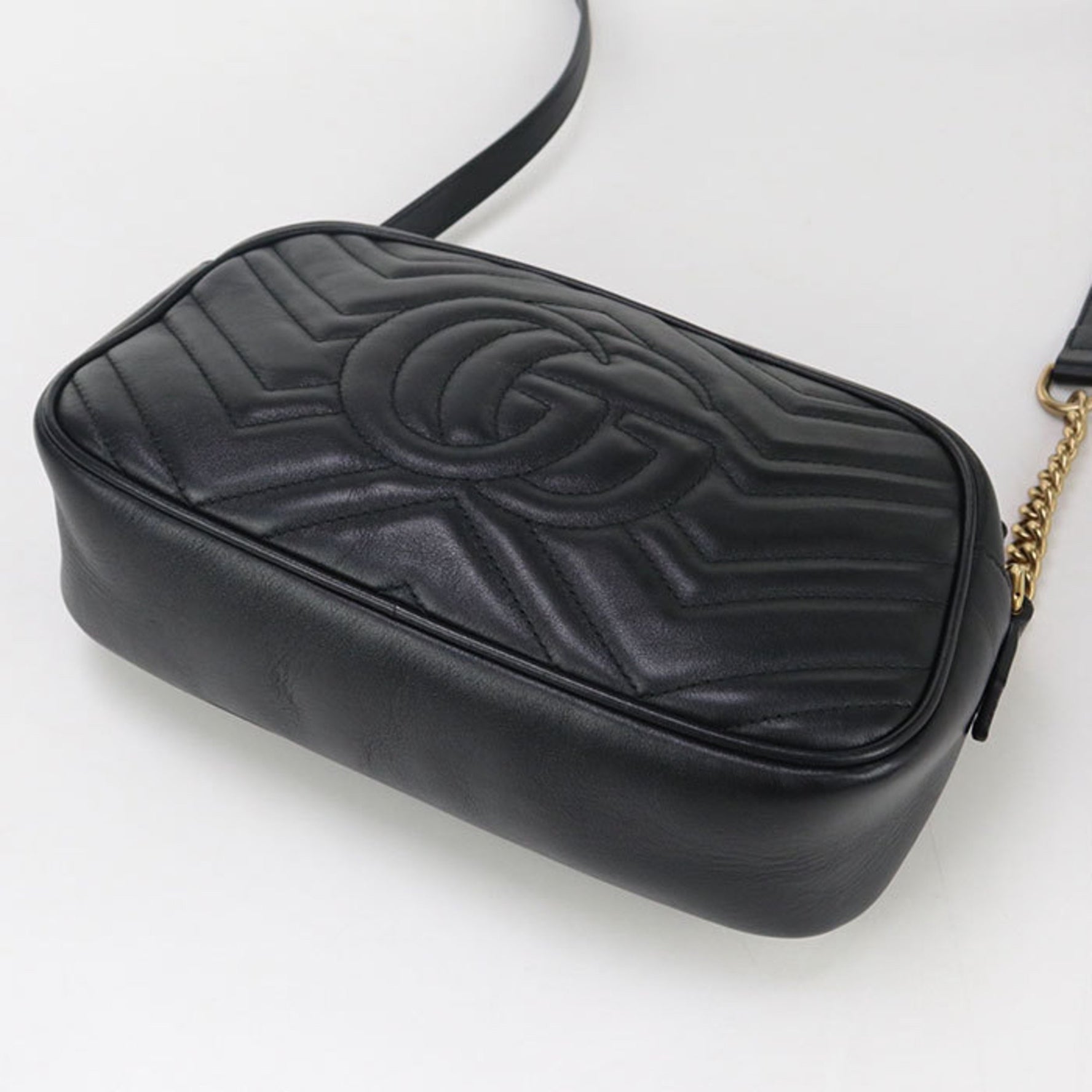 GUCCI GG Marmont Shoulder Bag Small Camera