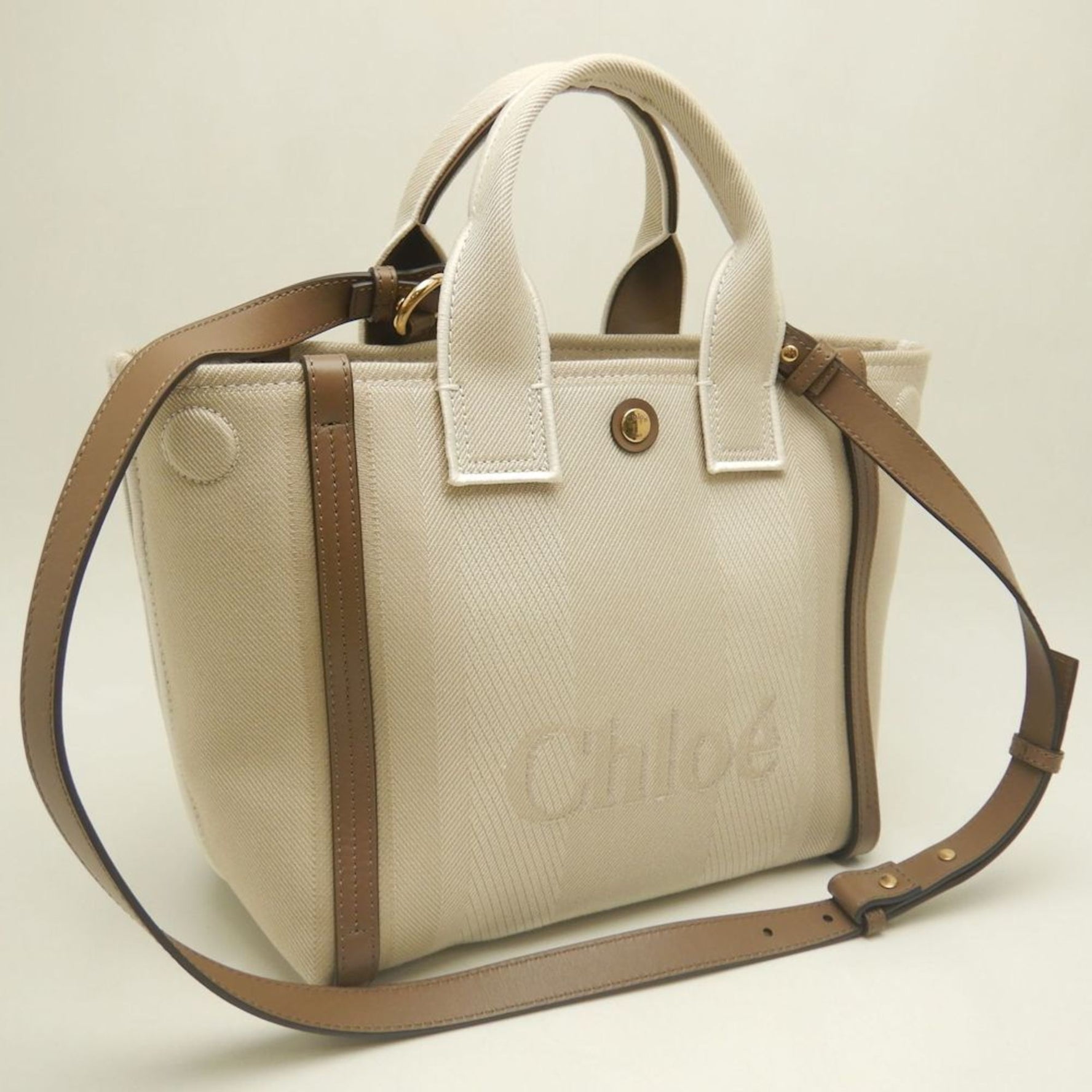 Chloé Chloe Carry Small Tote in cotton canvas and leather. Product code: