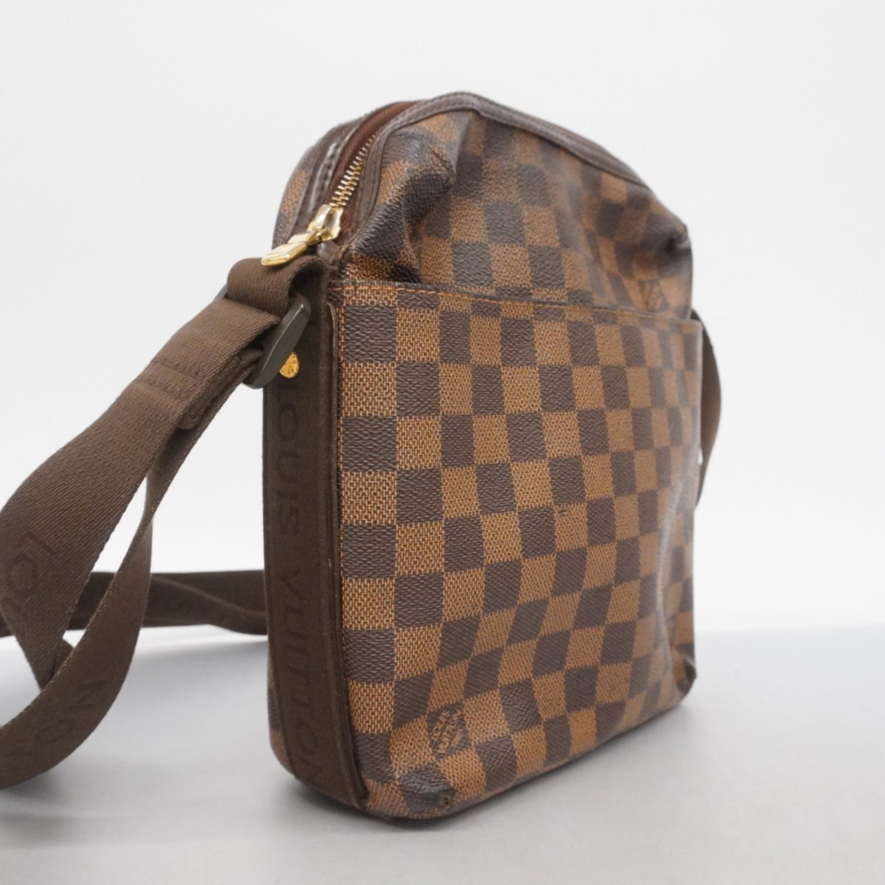 Louis Vuitton Damier Trotterbourg Shoulder Bag