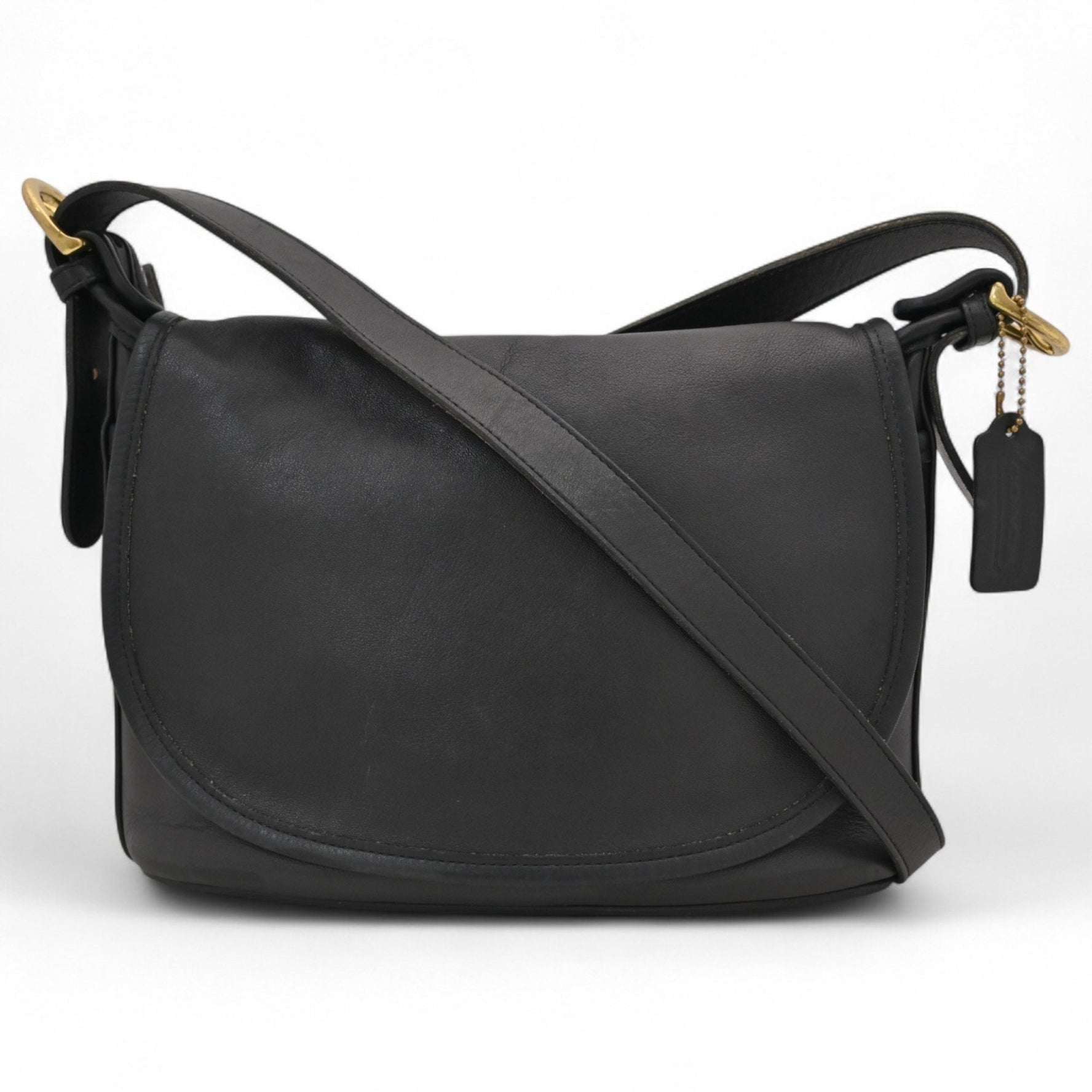 Coach leather shoulder bag in
