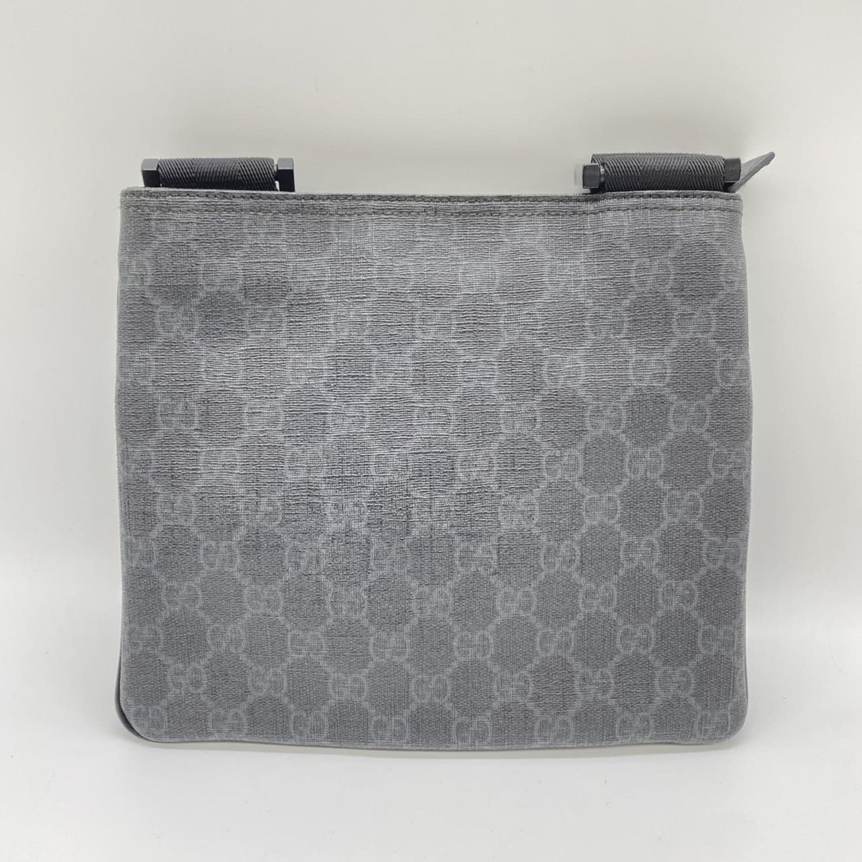 GUCCI Shoulder Bag GG Supreme Leather