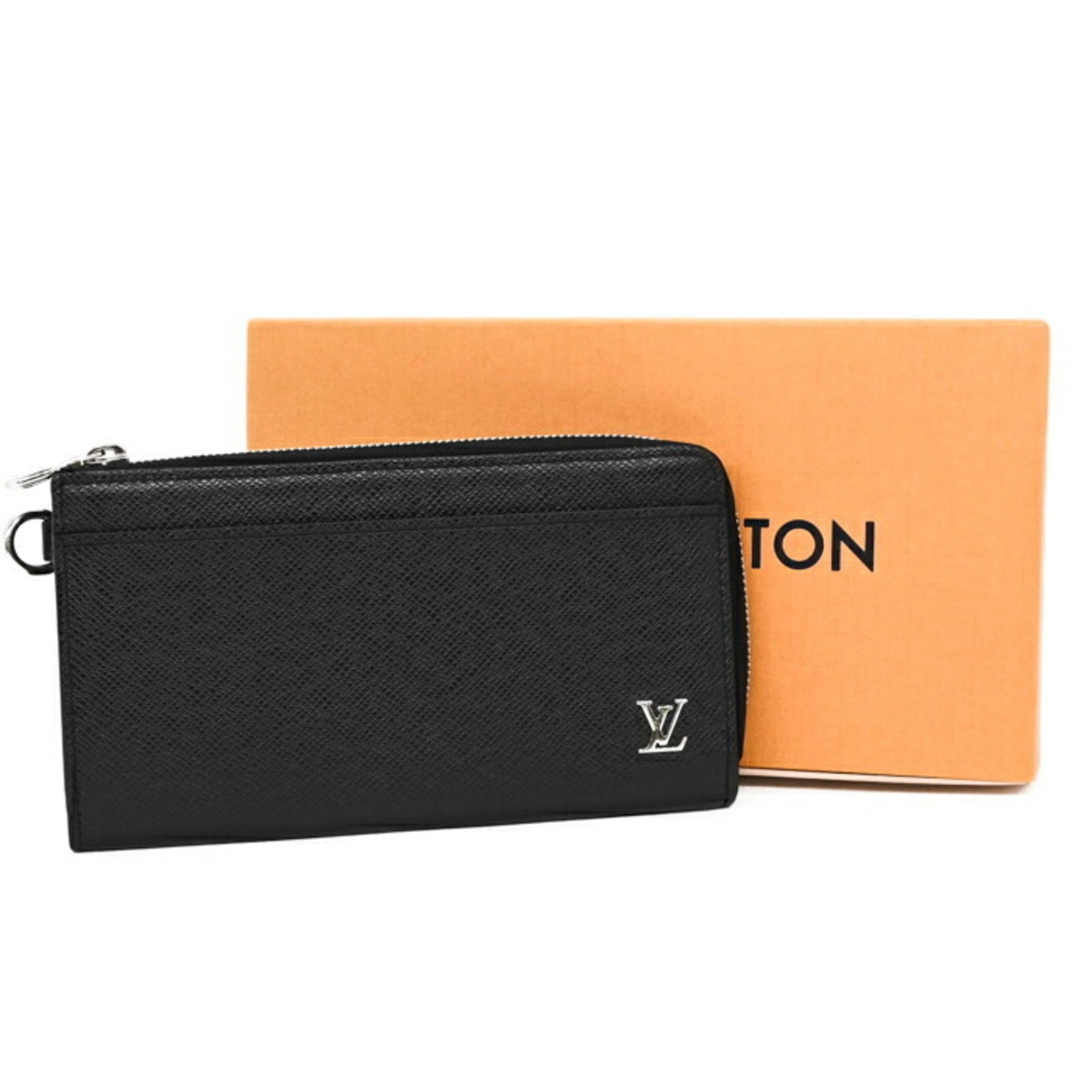 Louis Vuitton Taiga Zippy Dragonne L-Shaped Long Wallet with IC Chip, Noir