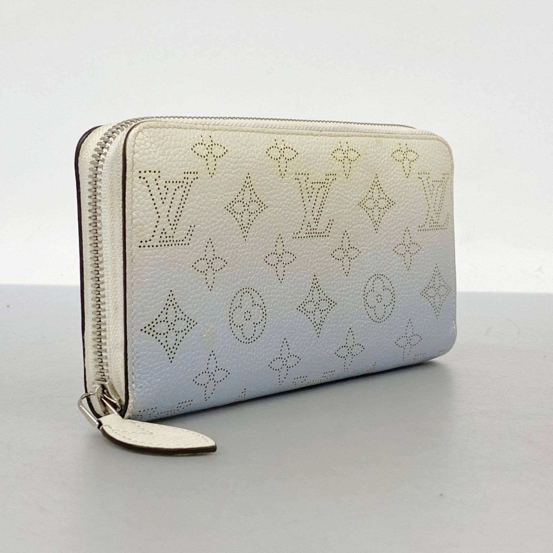 Louis Vuitton Mahina Zippy Wallet