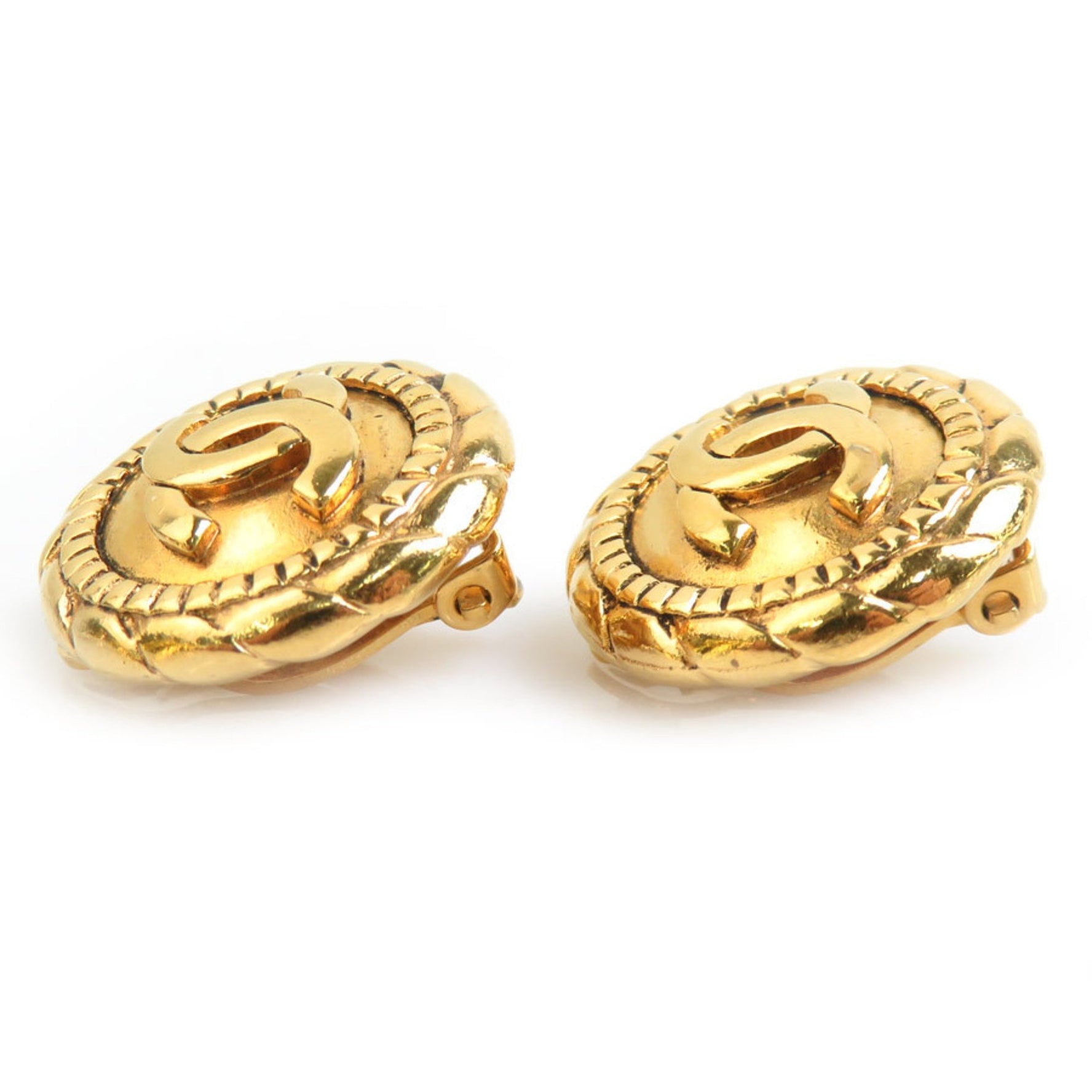 CHANEL Coco Mark Metal Gold Earrings for Women e60784n