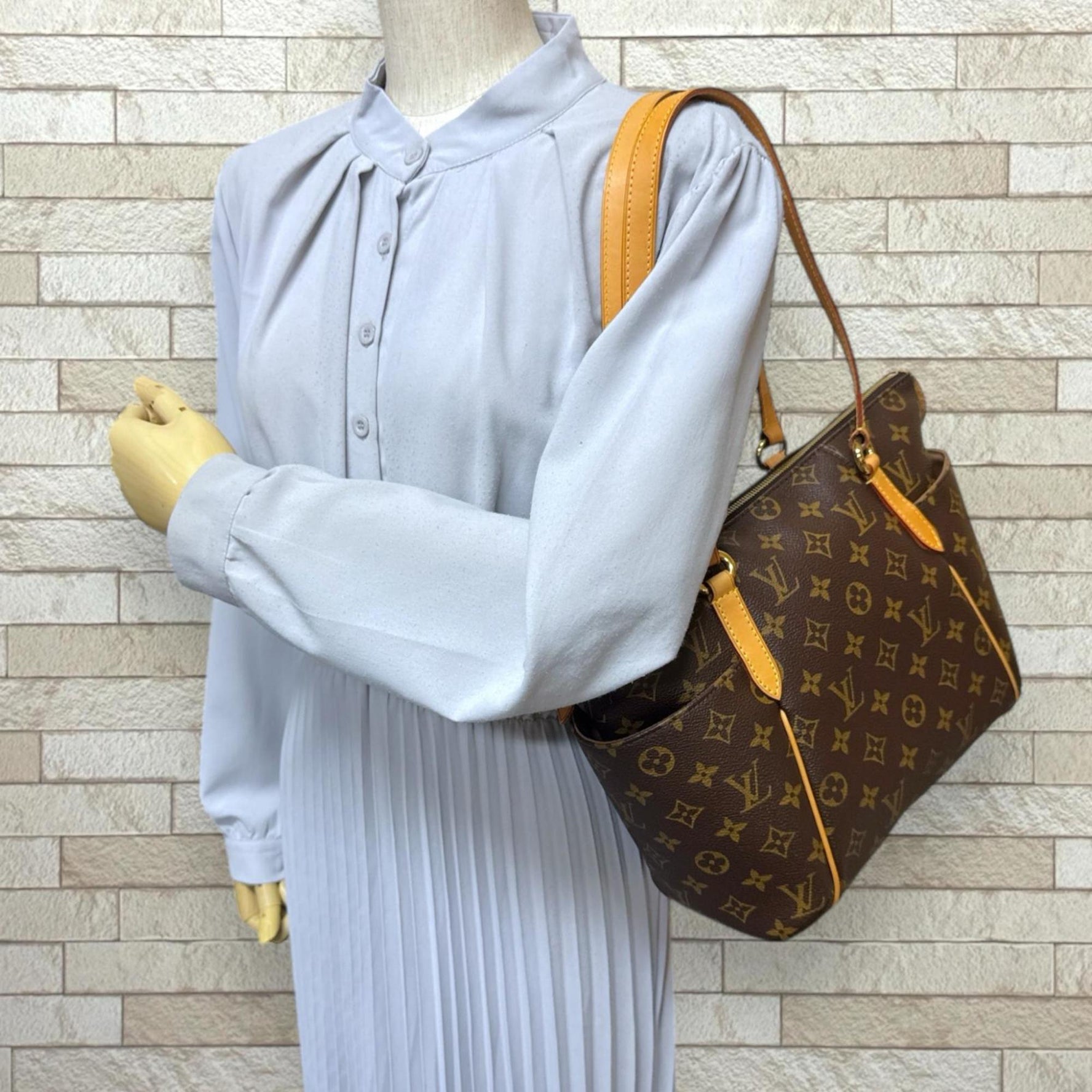 Louis Vuitton Totally PM Monogram Tote Bag Canvas LOUIS VUITTON