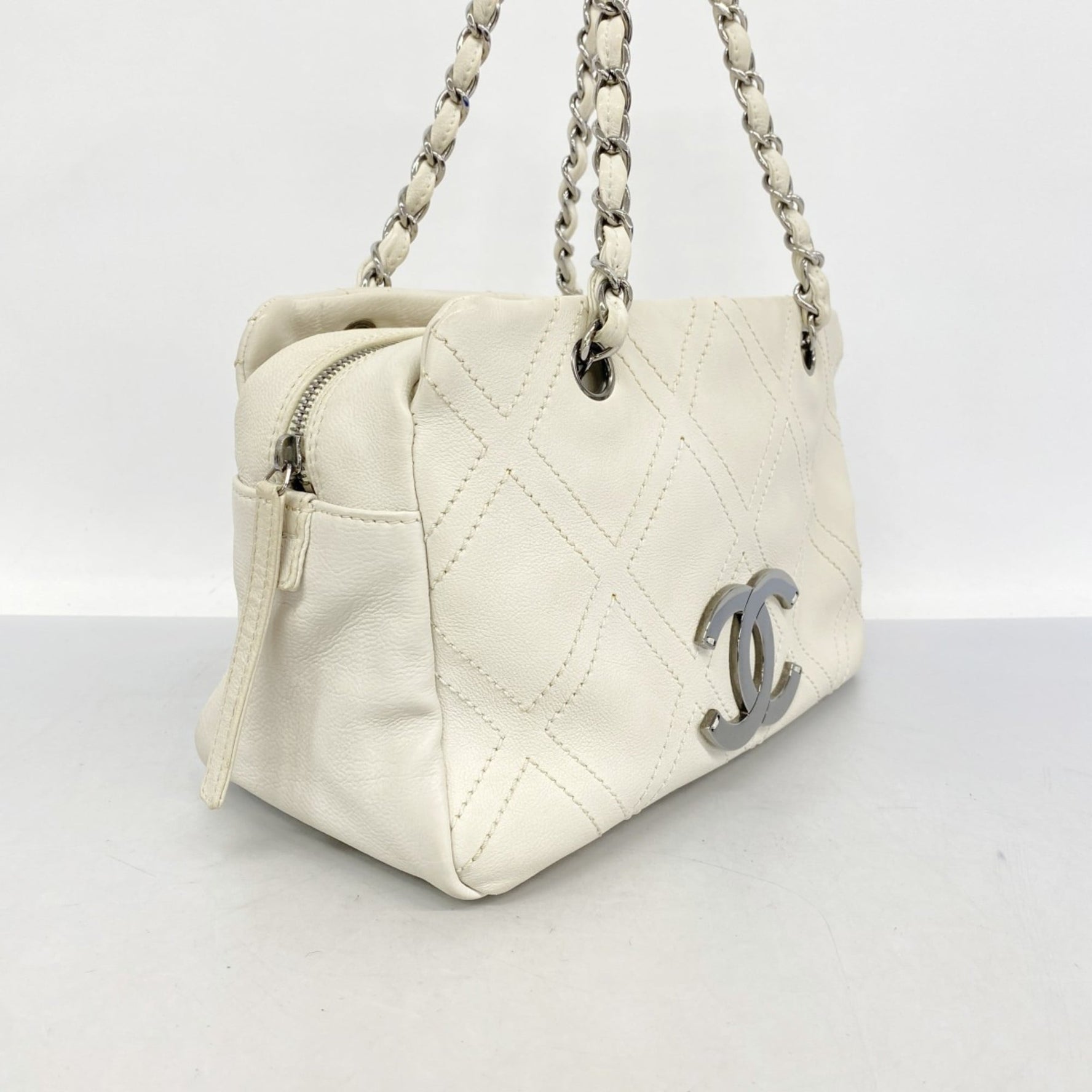 Chanel Shoulder Bag Chain Leather