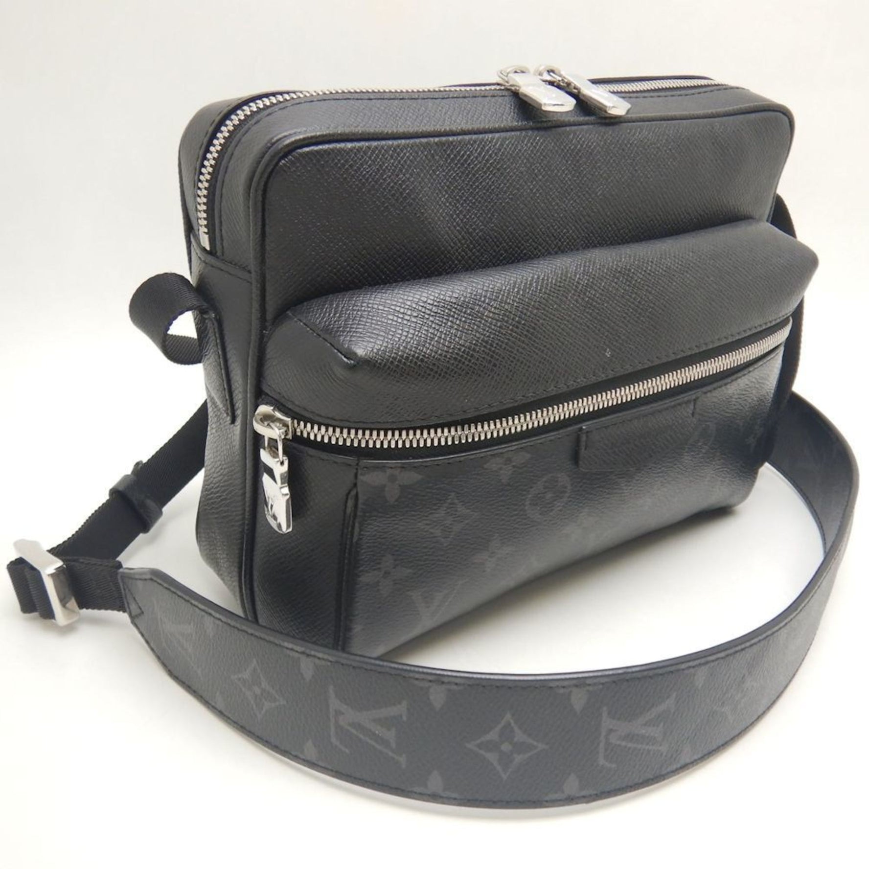 LOUIS VUITTON Taigarama Outdoor PM Shoulder Bag