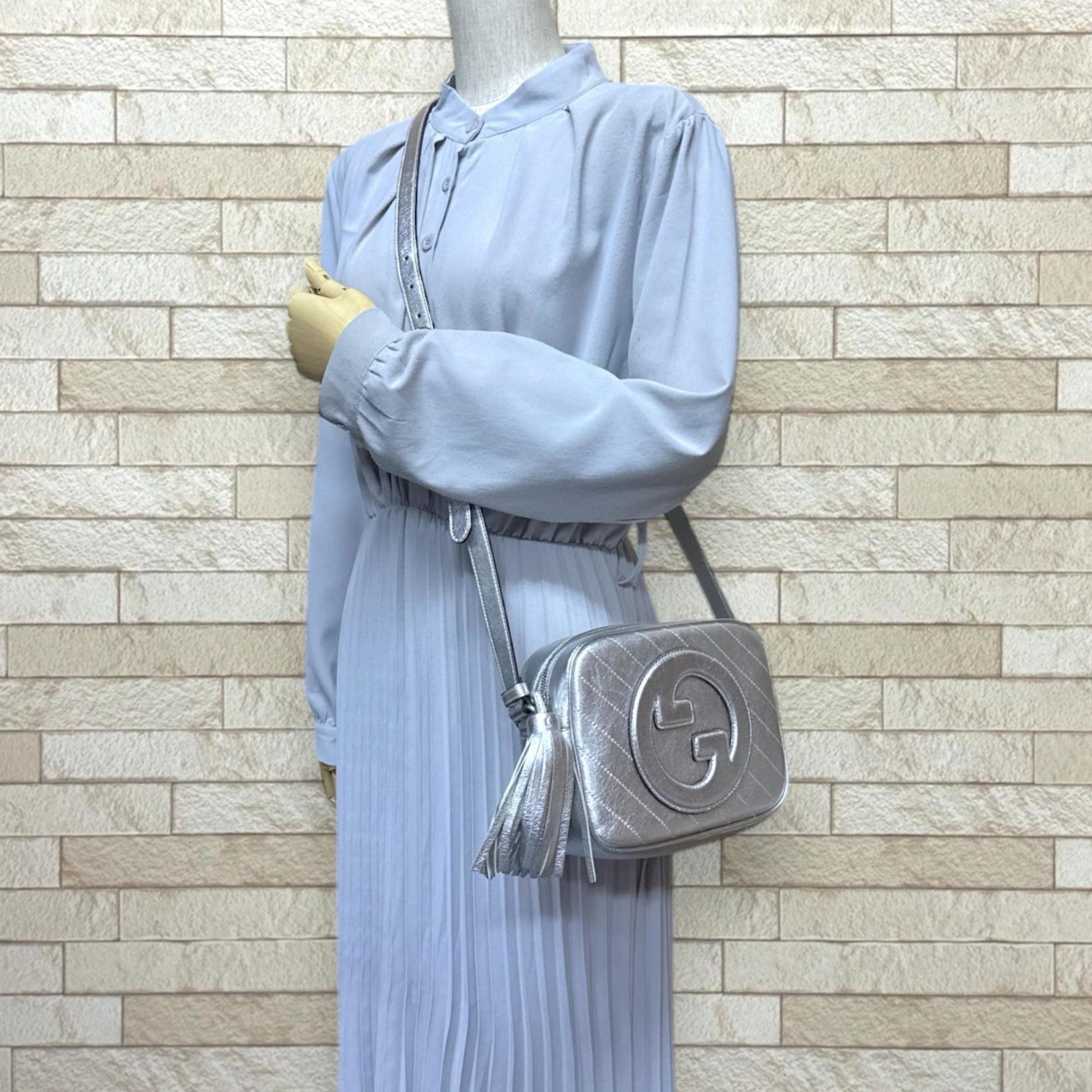 Gucci Blondie Small Shoulder Bag Leather