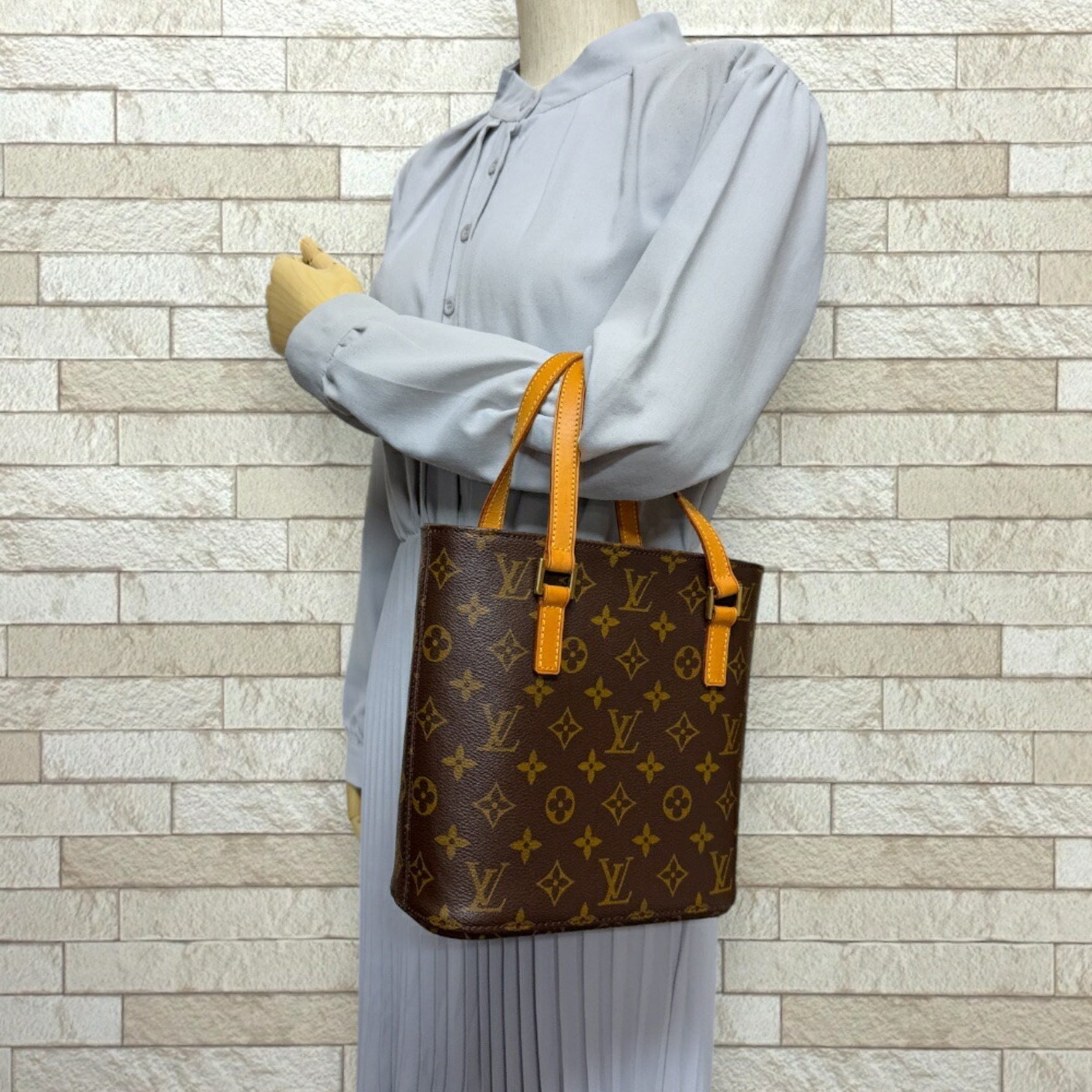 Louis Vuitton Vavin PM Monogram Handbag Canvas