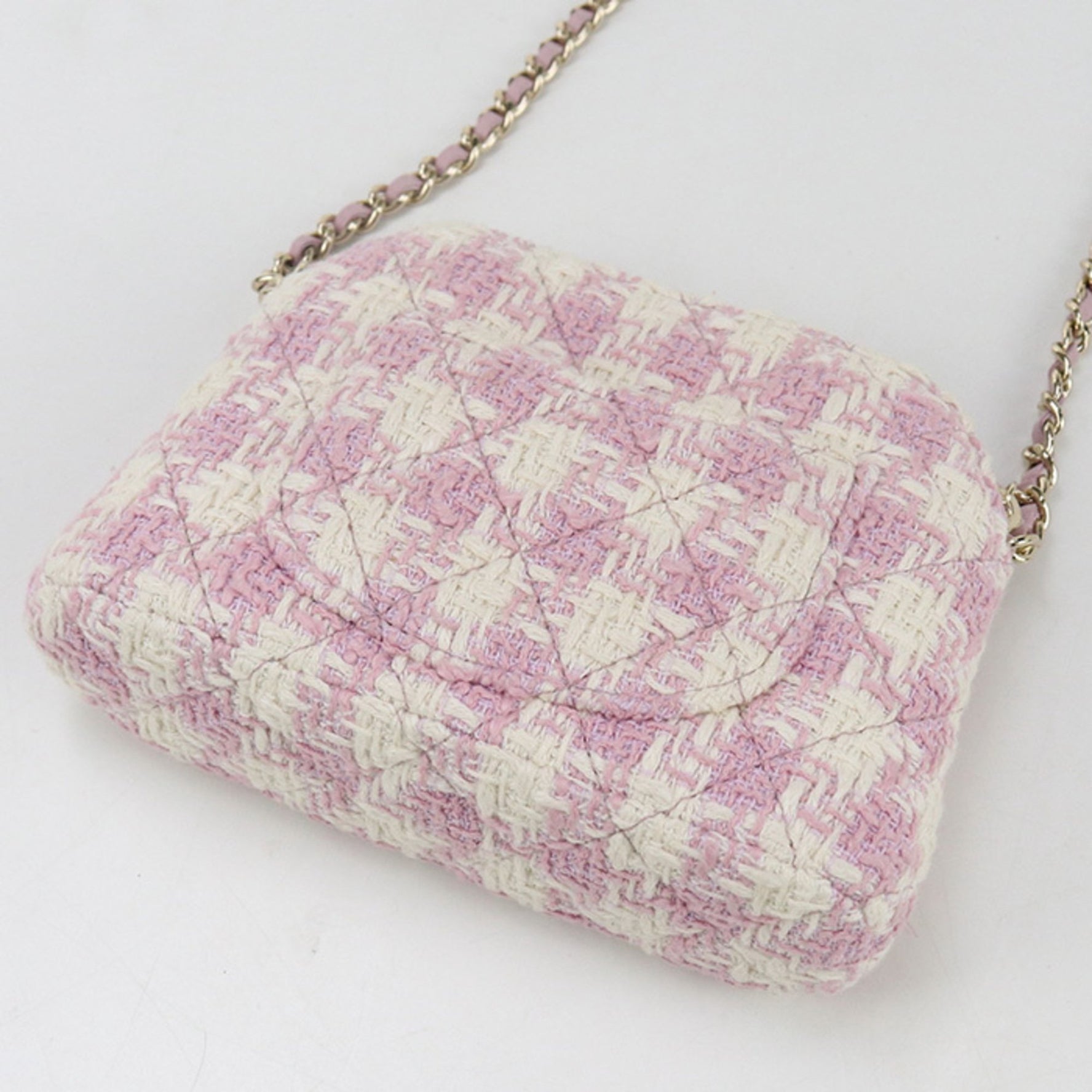 CHANEL Crossbody Shoulder Bag with Chain and Coco Mark