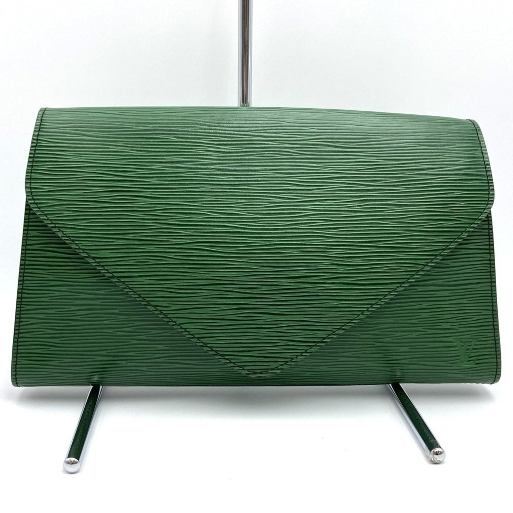 LOUIS VUITTON Art Deco Clutch Bag/Second Bag in Epi Leather